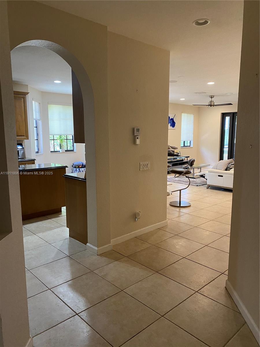 2725 Kinsington Cir # 3 Unit: 4-3