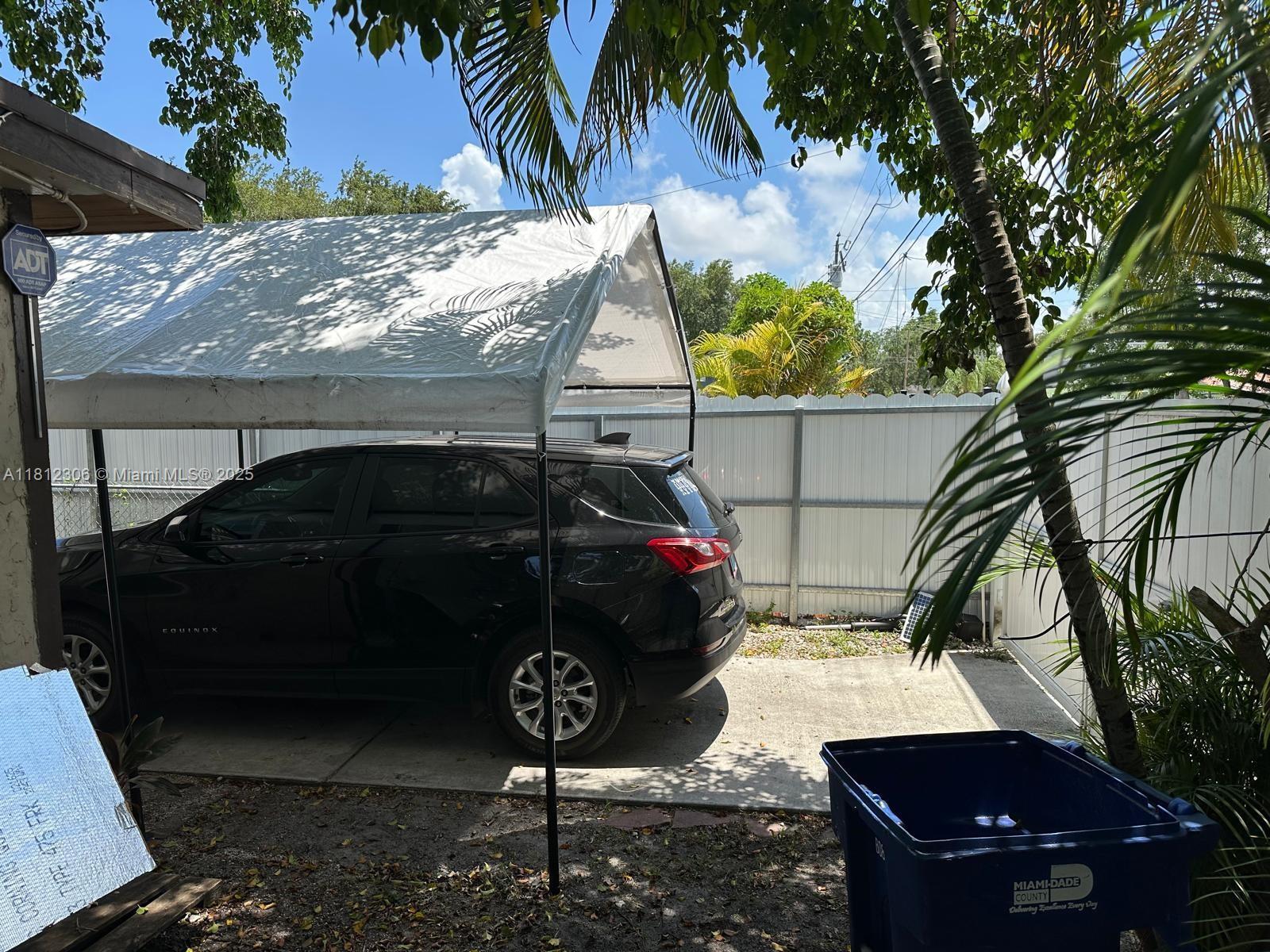 544 NW 96th St