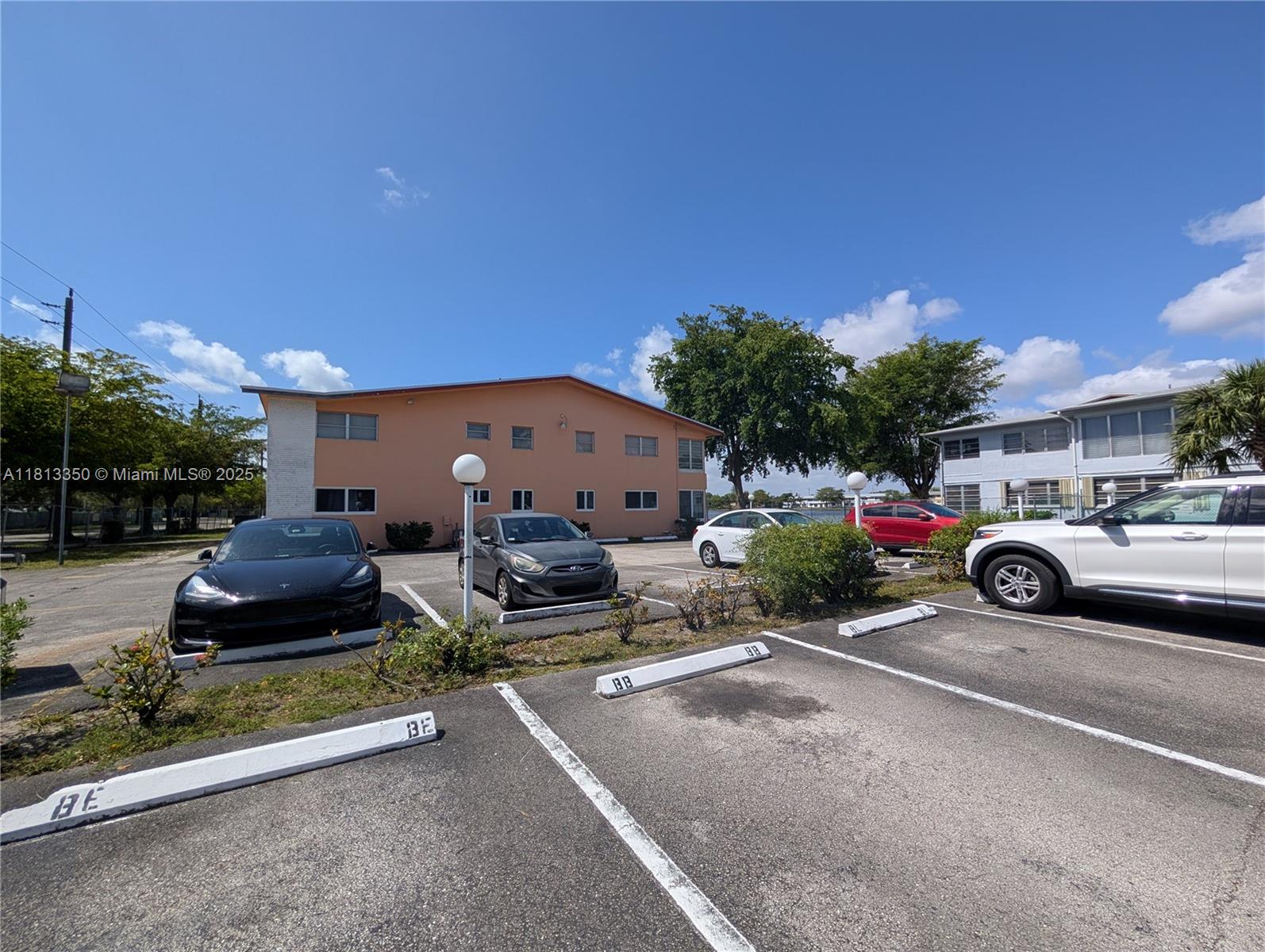 19080 NE 3rd Ct # 311