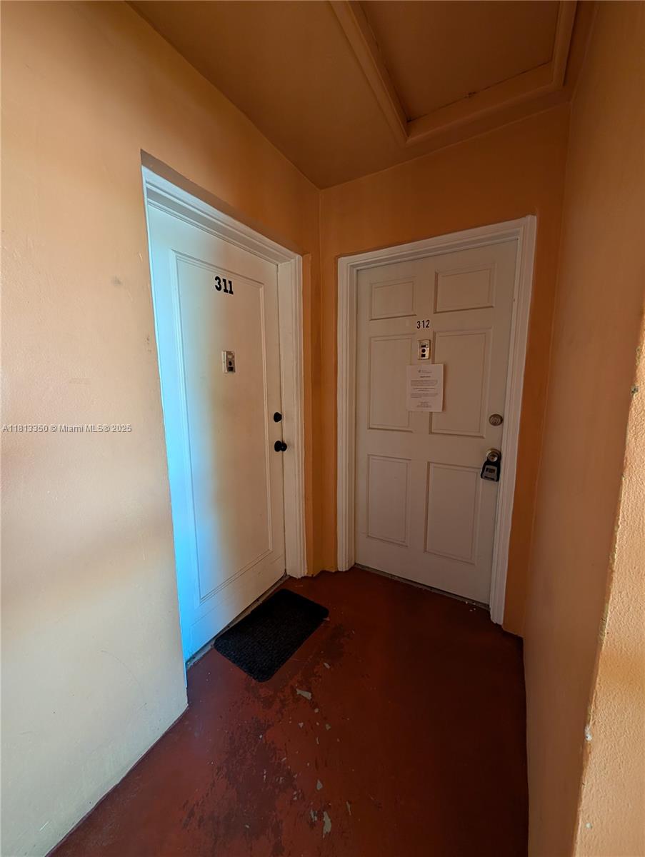 19080 NE 3rd Ct # 311