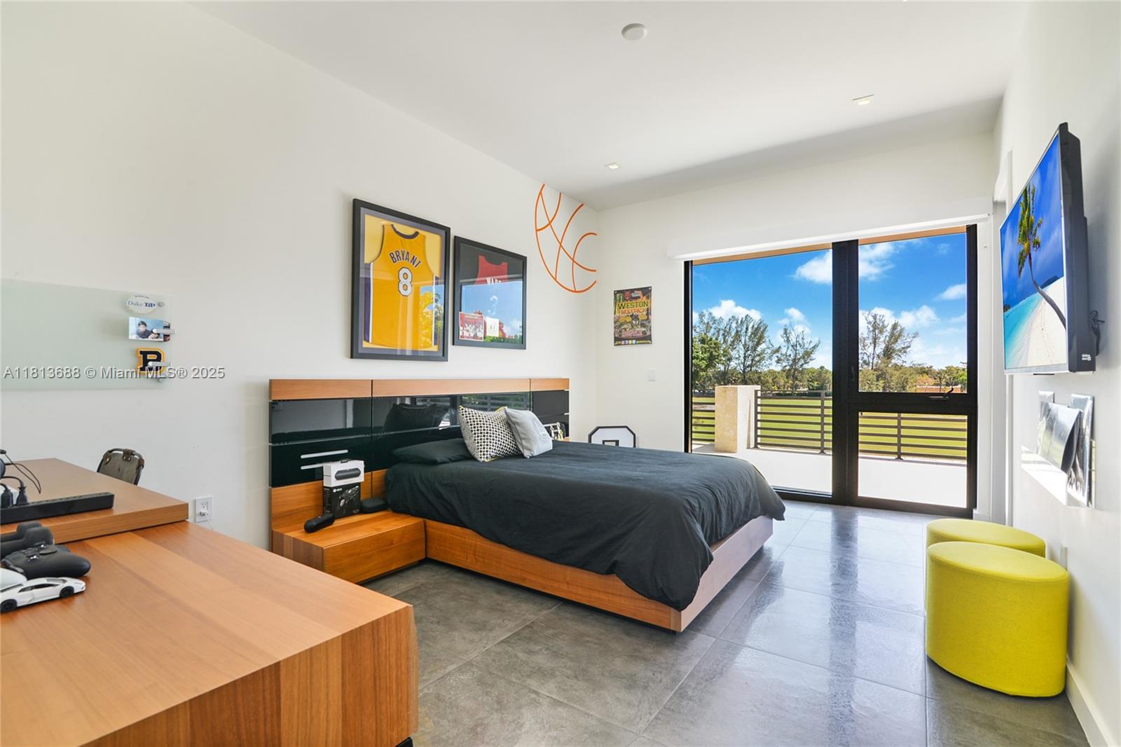 7210 S Prestwick Pl # 7210