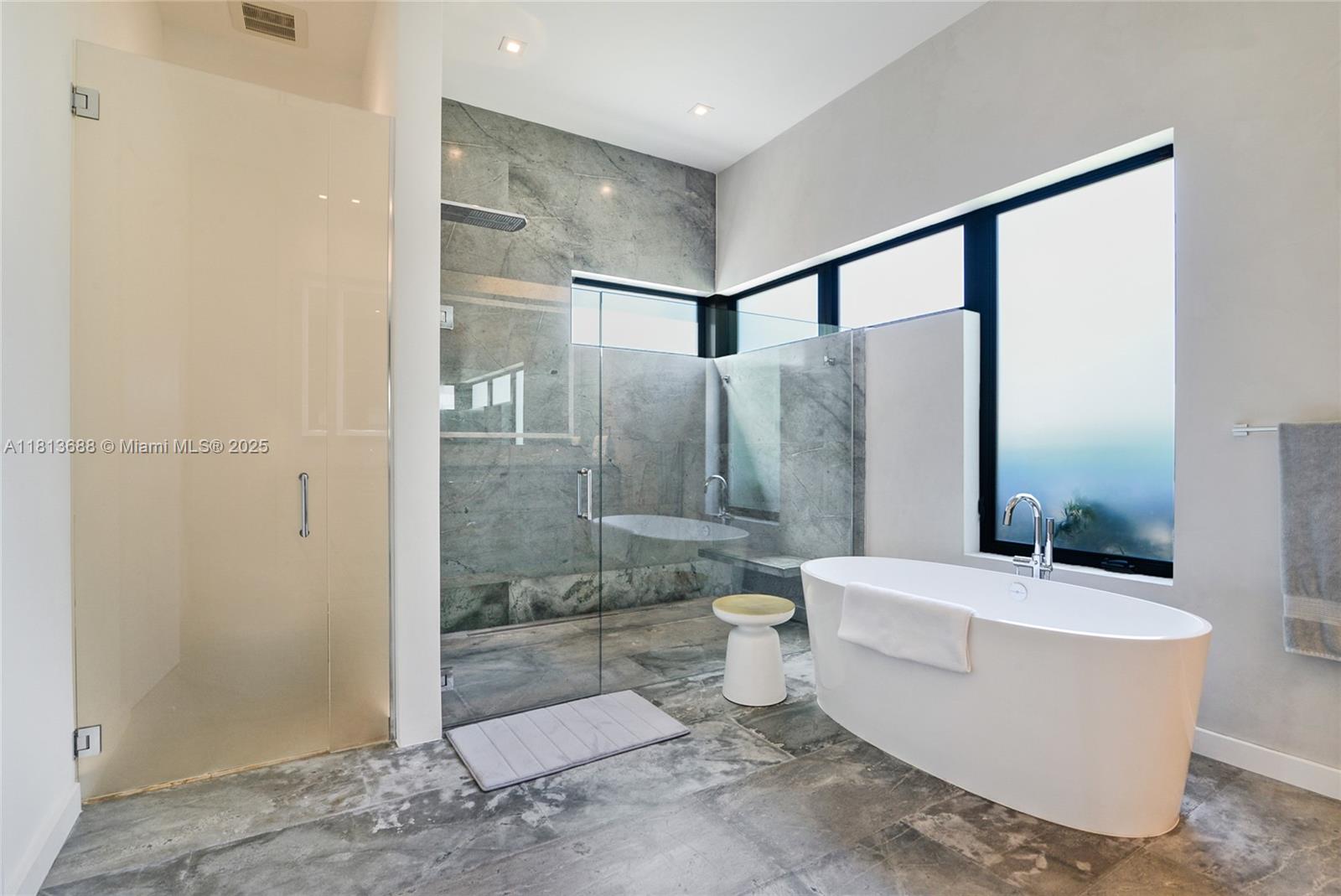 7210 S Prestwick Pl # 7210