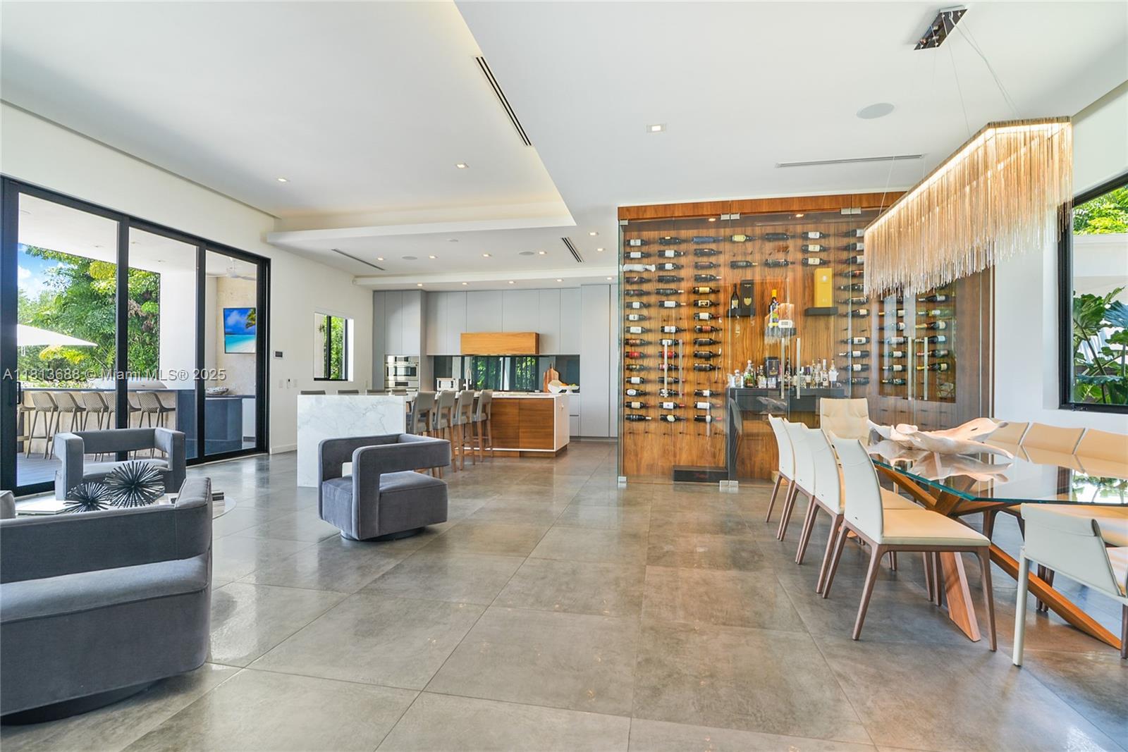 7210 S Prestwick Pl # 7210