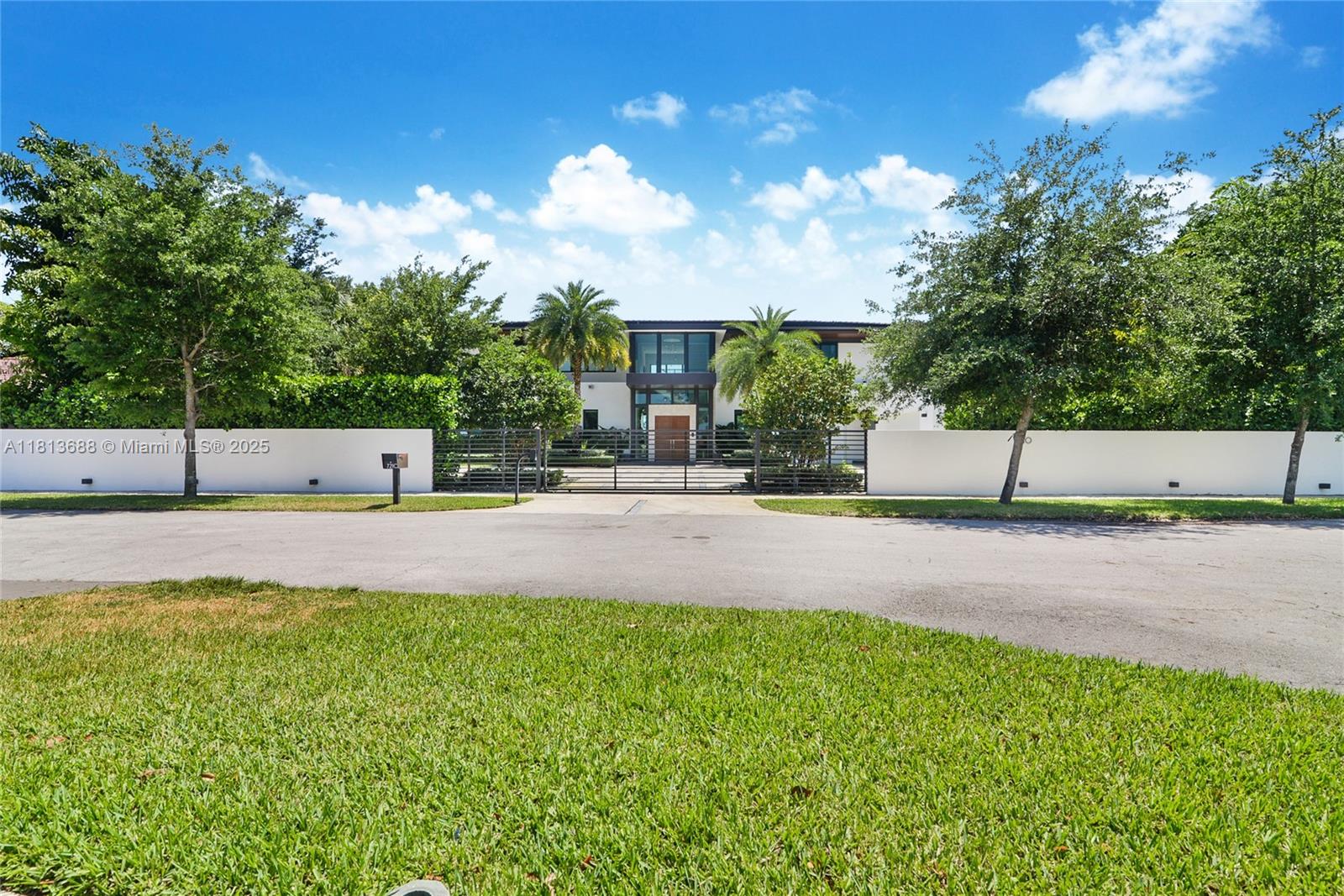 7210 S Prestwick Pl # 7210