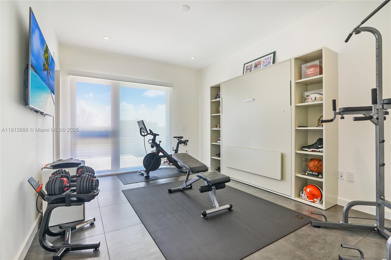 7210 S Prestwick Pl # 7210