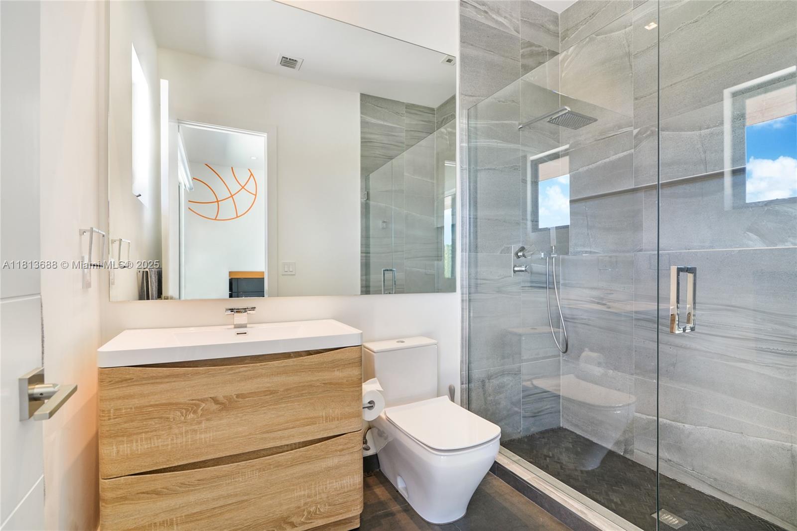 7210 S Prestwick Pl # 7210