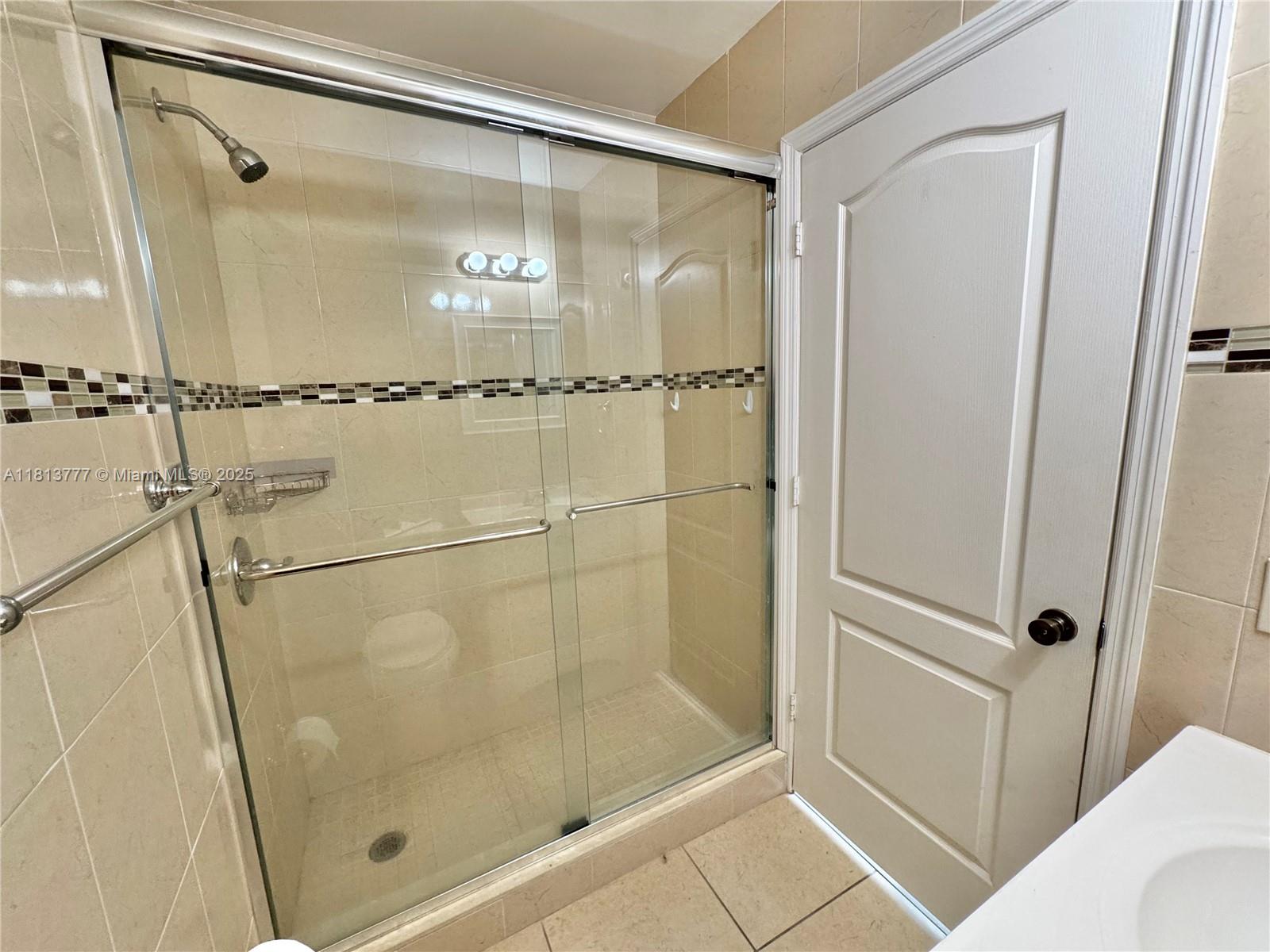 120 SW 109th Ave # 3