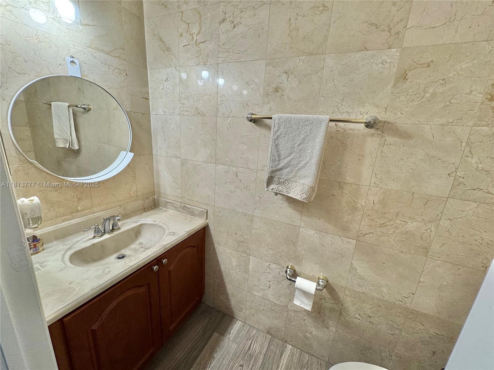 120 SW 109th Ave # 3