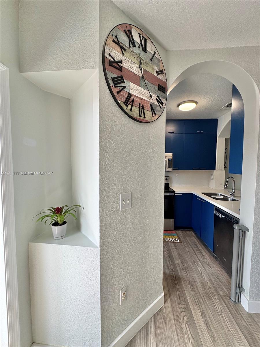 120 SW 109th Ave # 3
