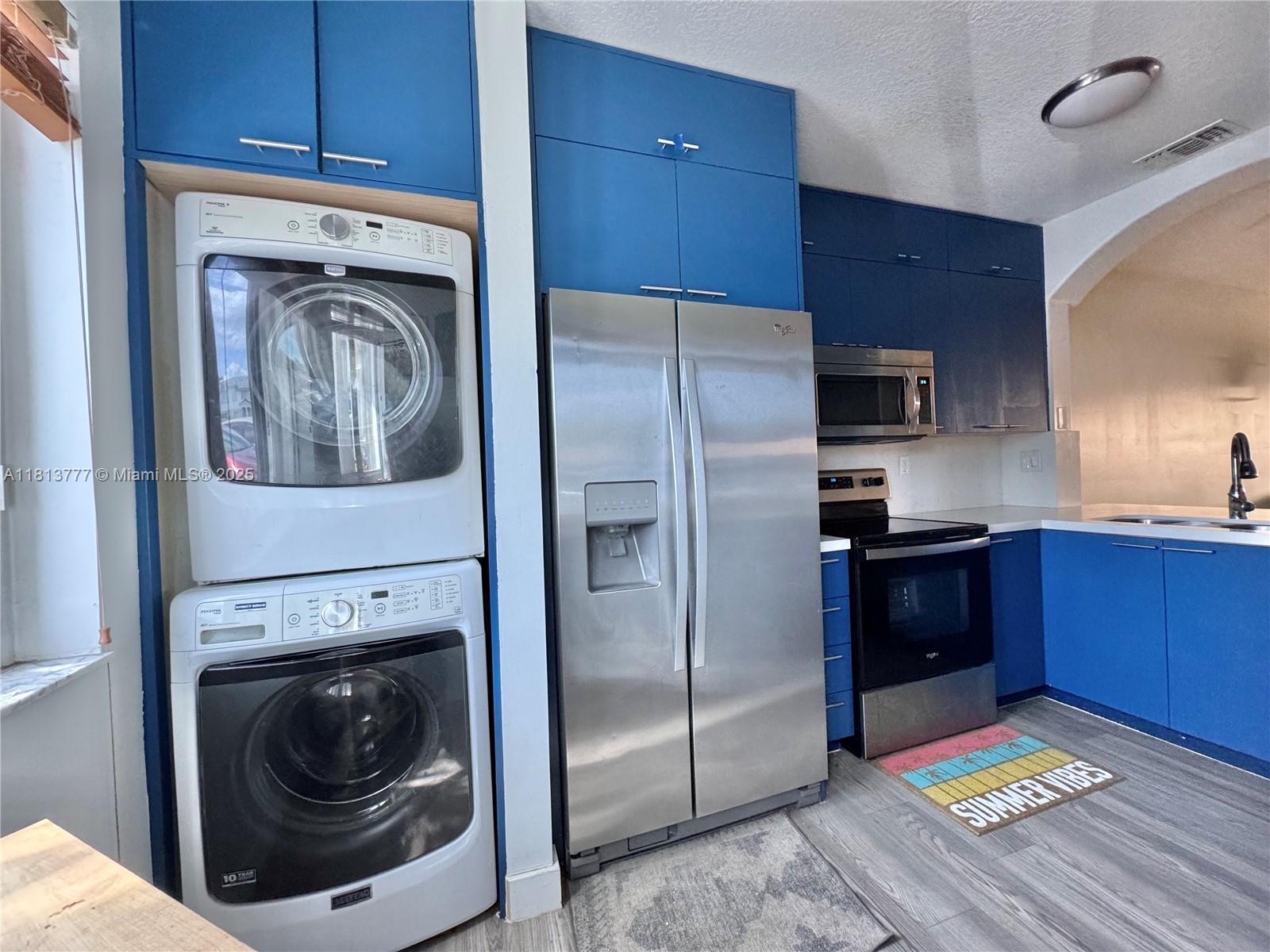 120 SW 109th Ave # 3