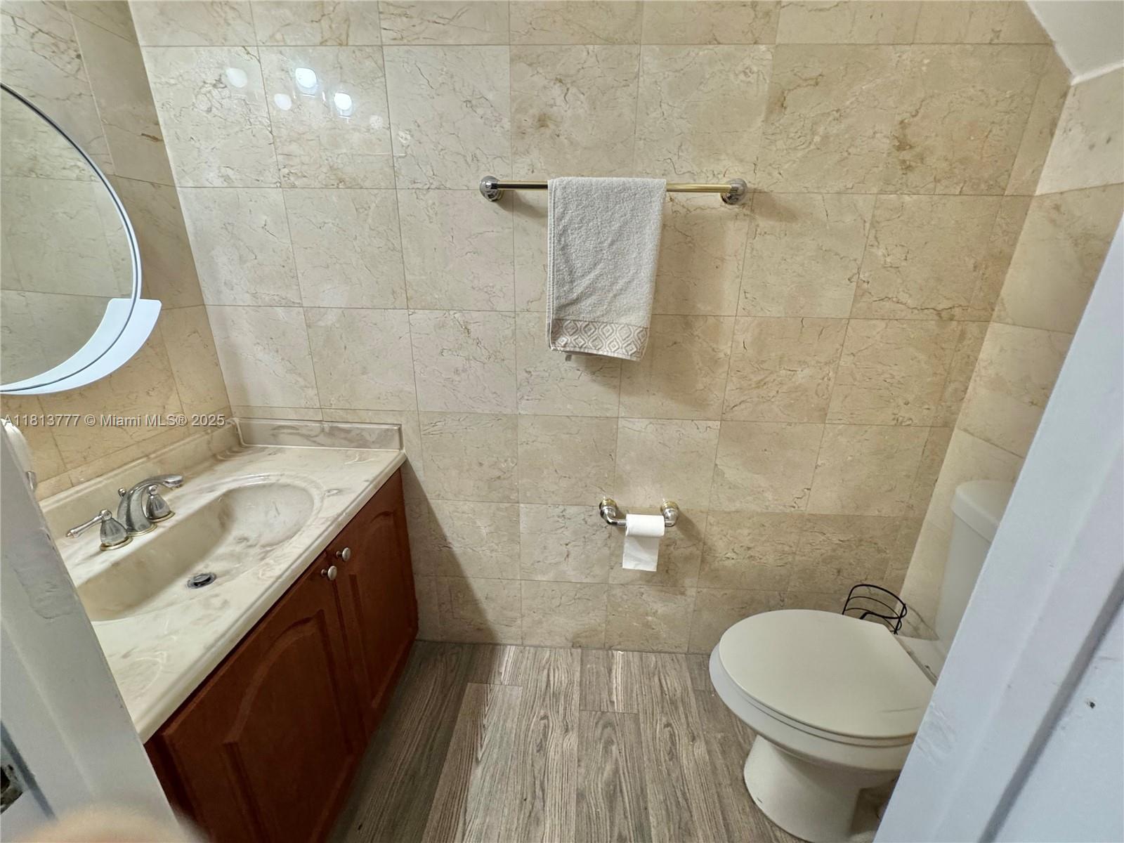 120 SW 109th Ave # 3