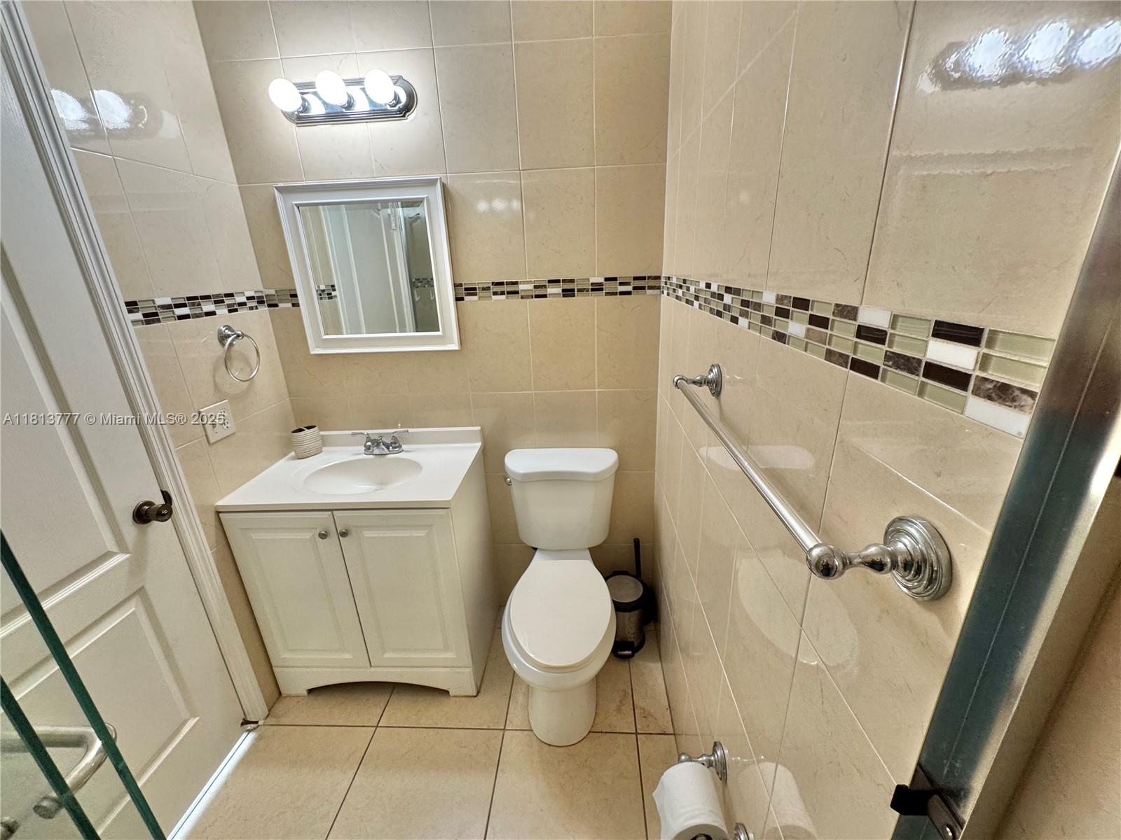 120 SW 109th Ave # 3