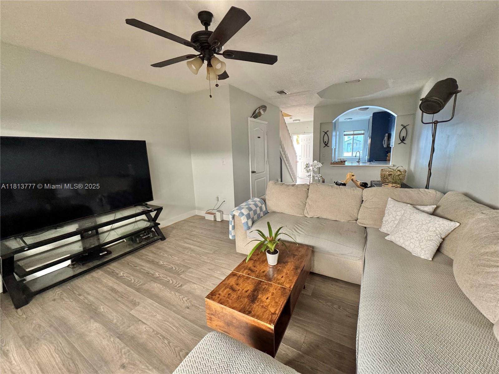 120 SW 109th Ave # 3