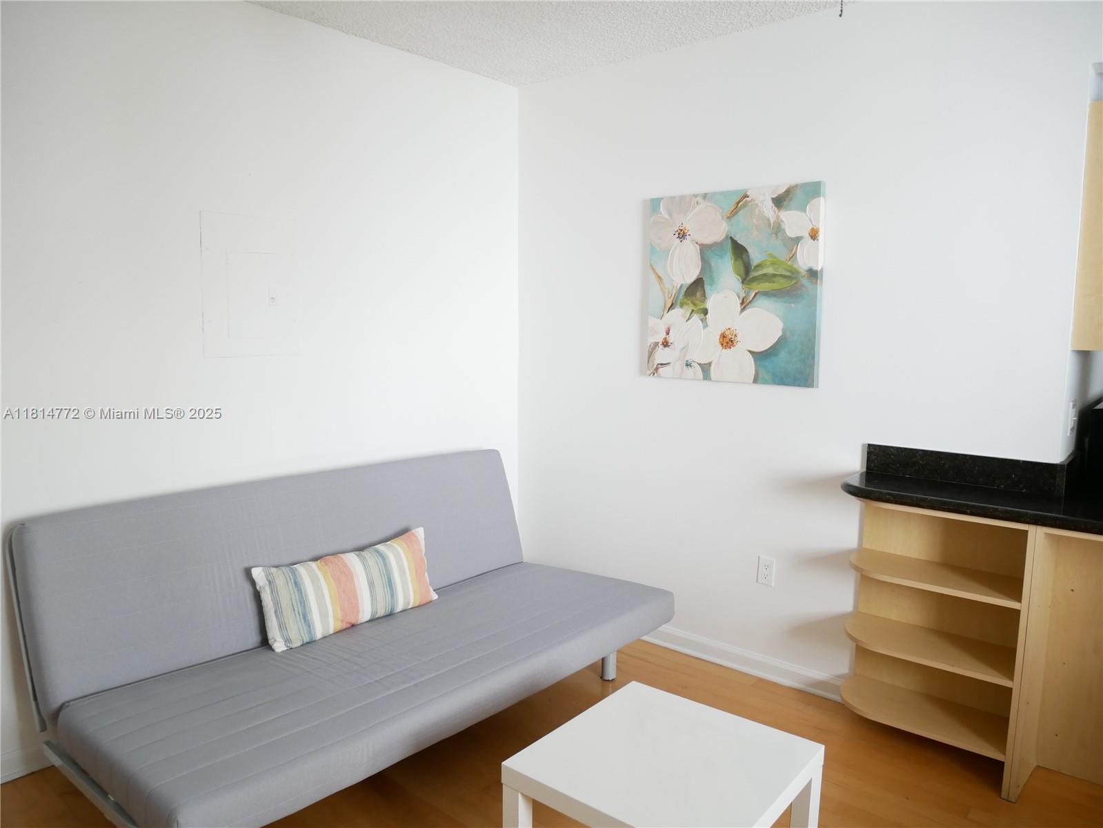 631 Euclid Ave # 7