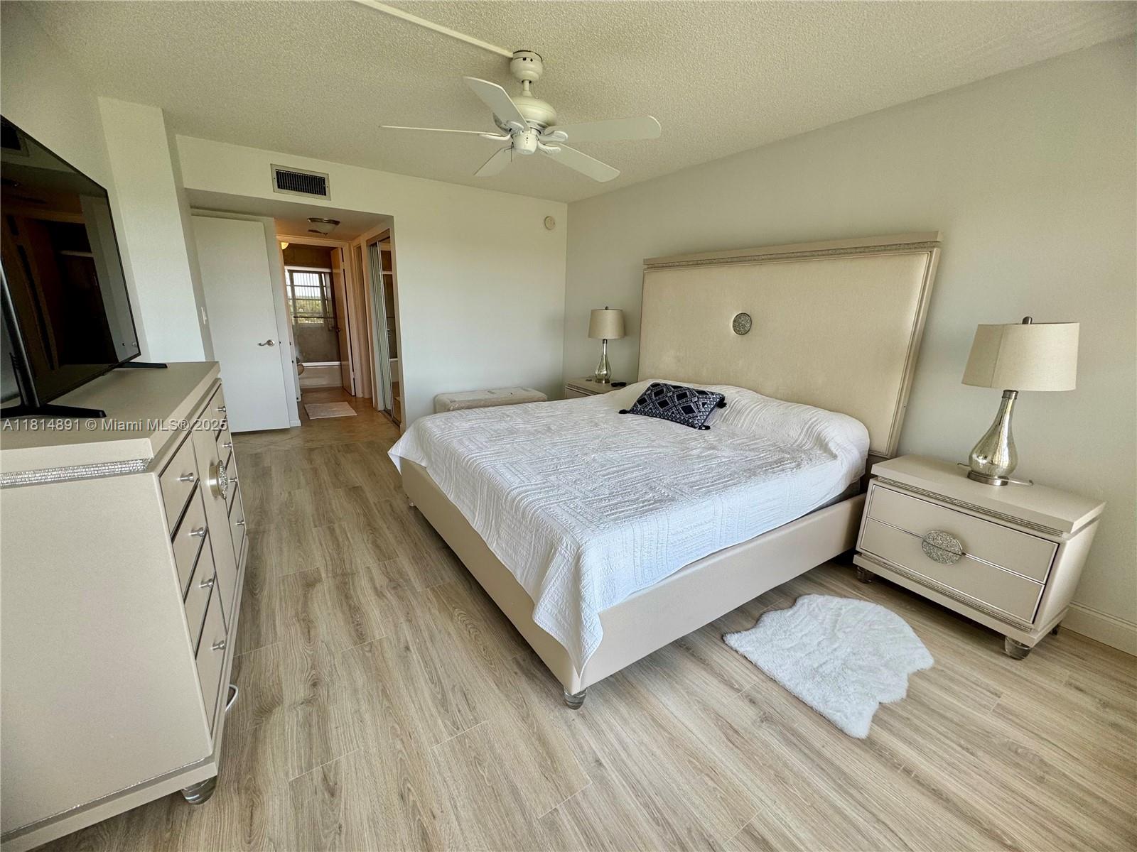 10777 W Sample Rd # 1006