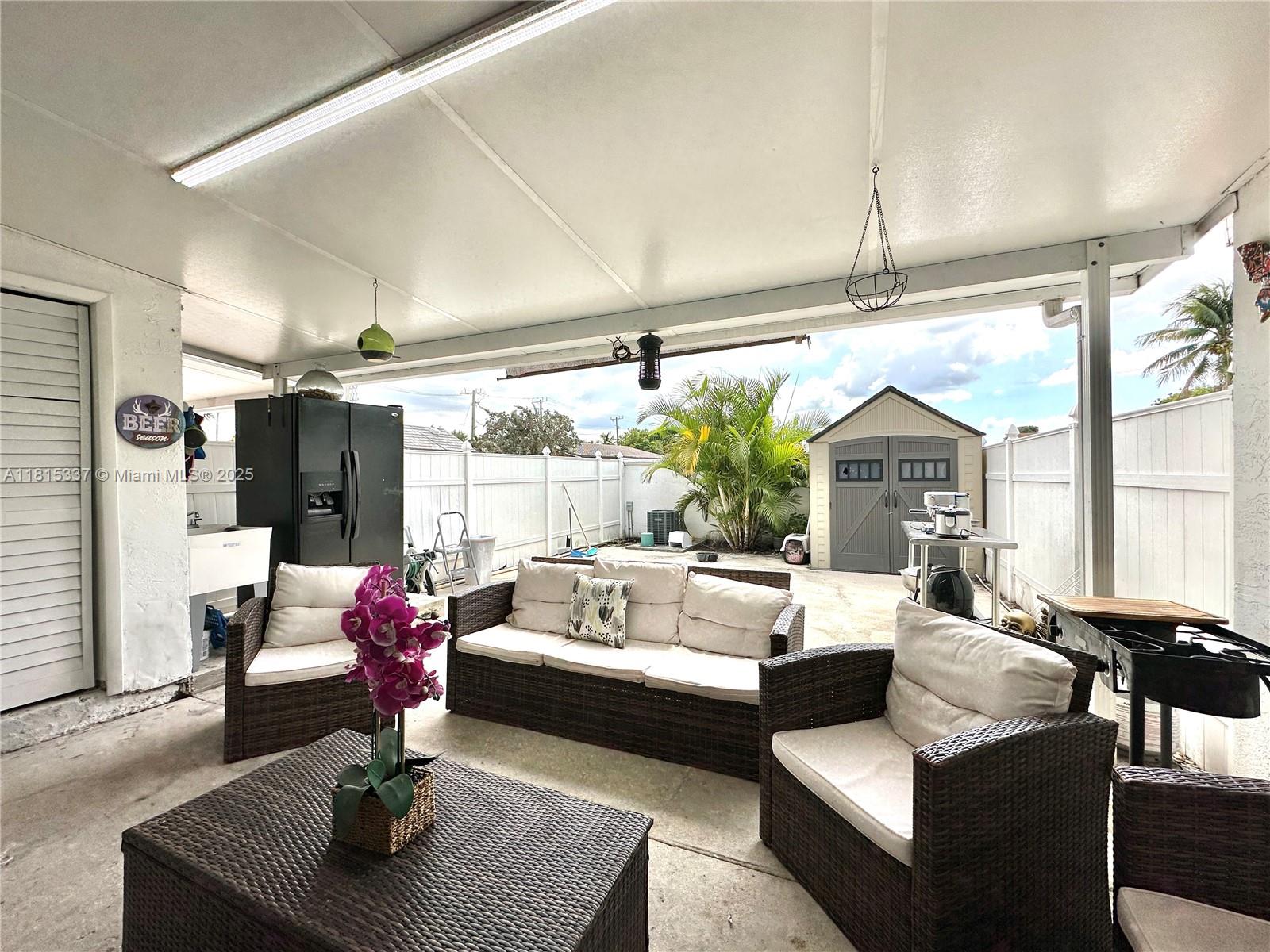 19021 NW 52nd Ct