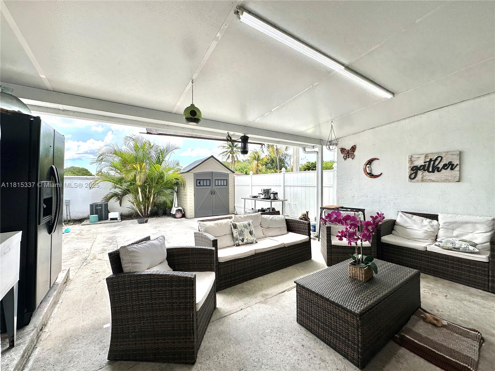 19021 NW 52nd Ct