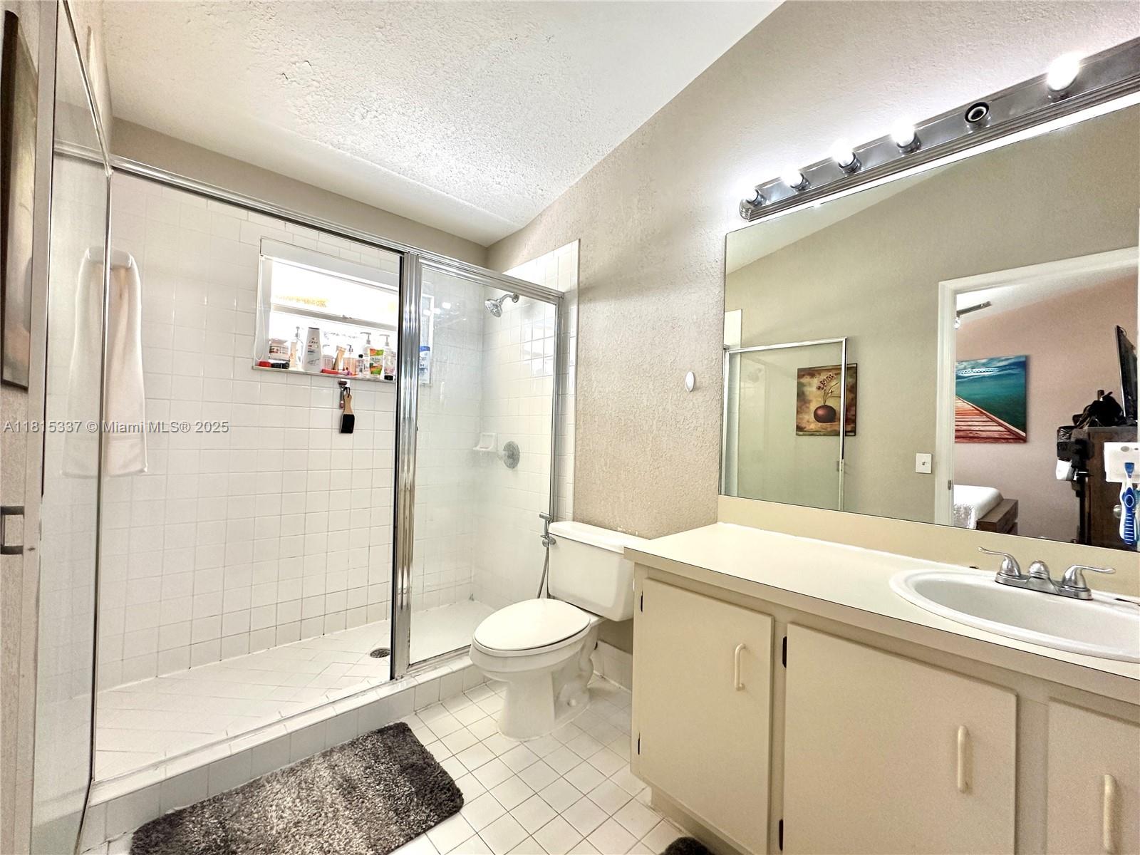 19021 NW 52nd Ct