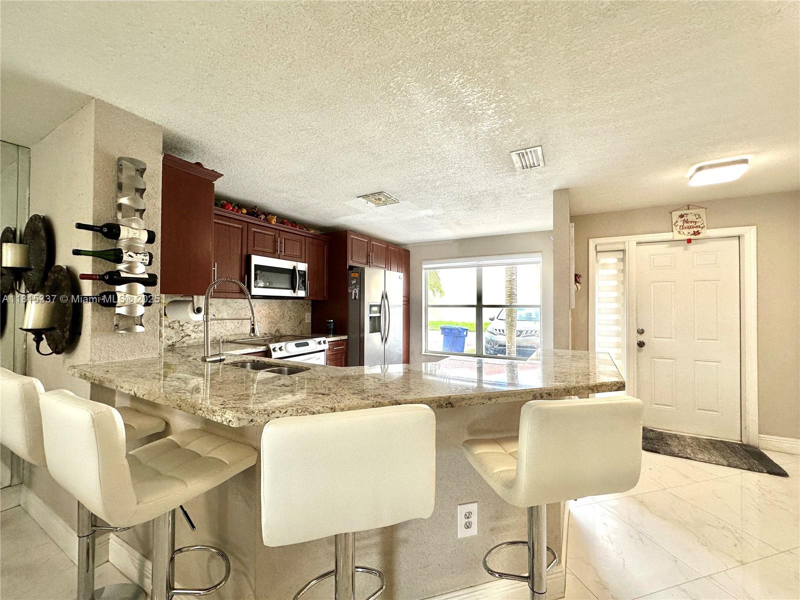 19021 NW 52nd Ct
