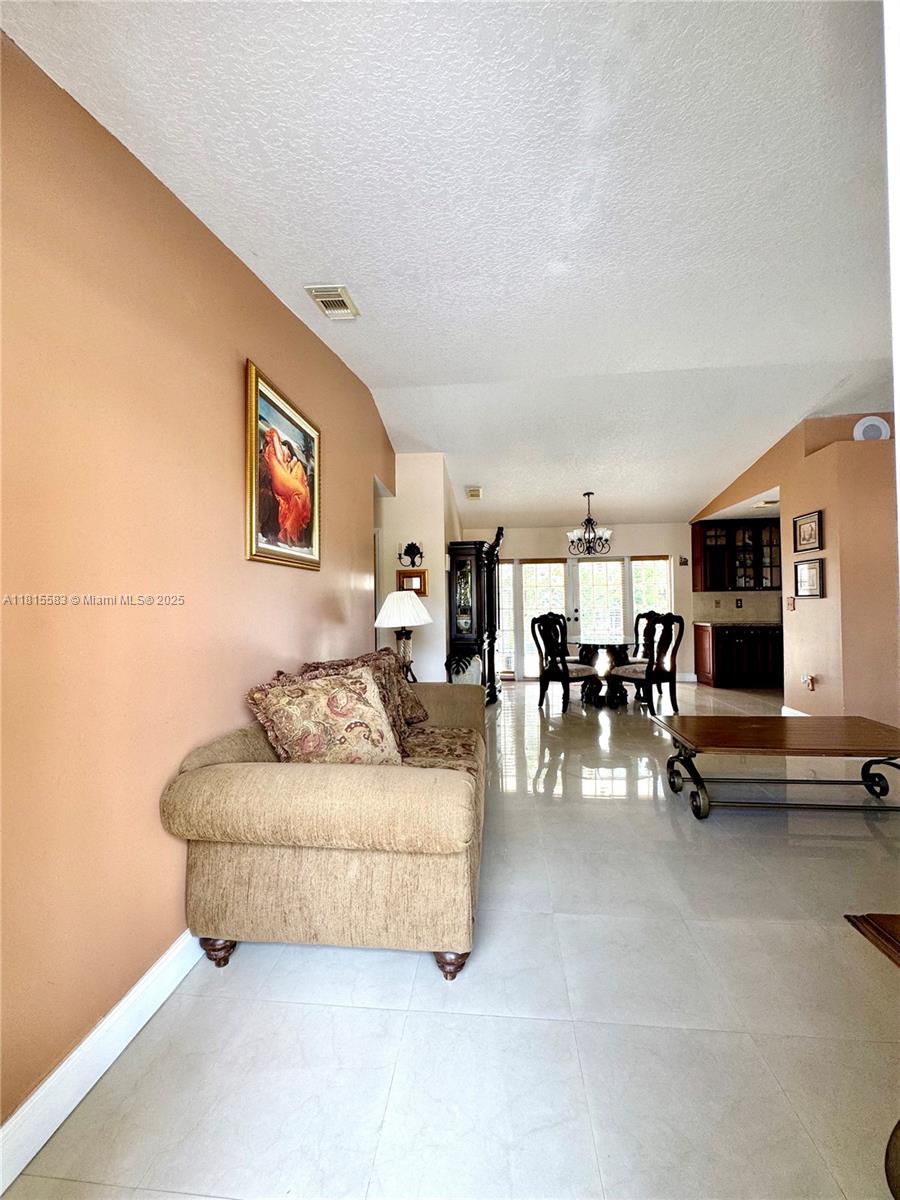 17086 SW 144th Ct
