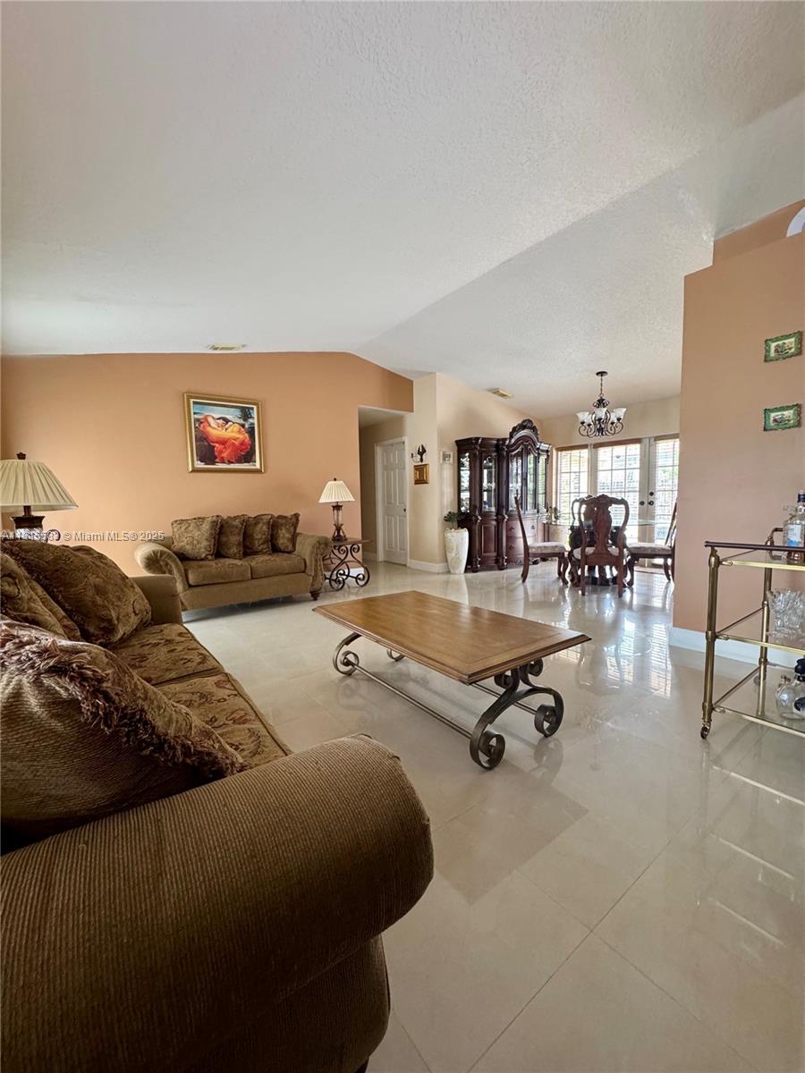 17086 SW 144th Ct
