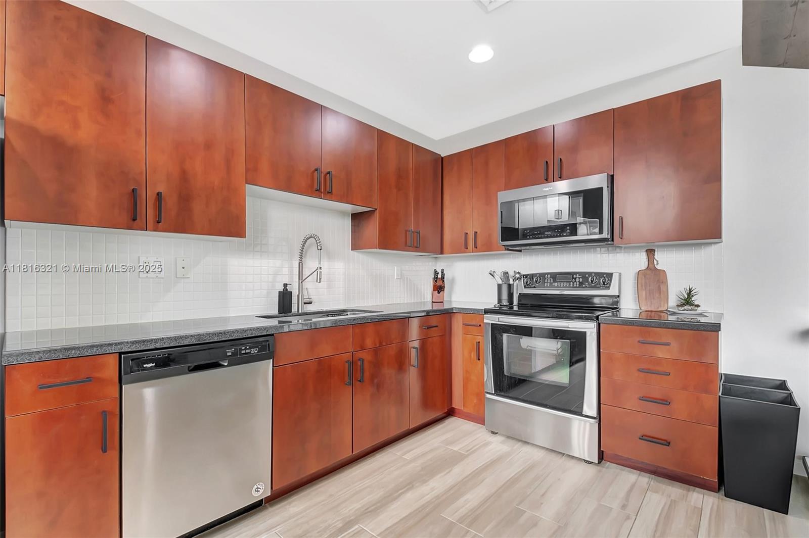 300 S Australian Ave # 302