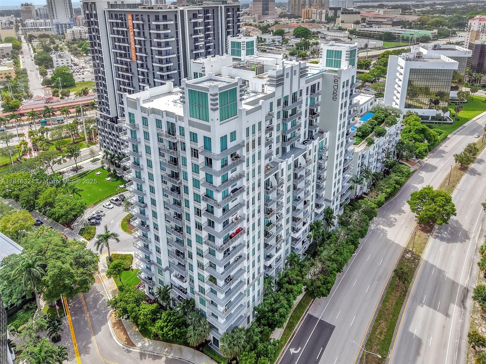 300 S Australian Ave # 302