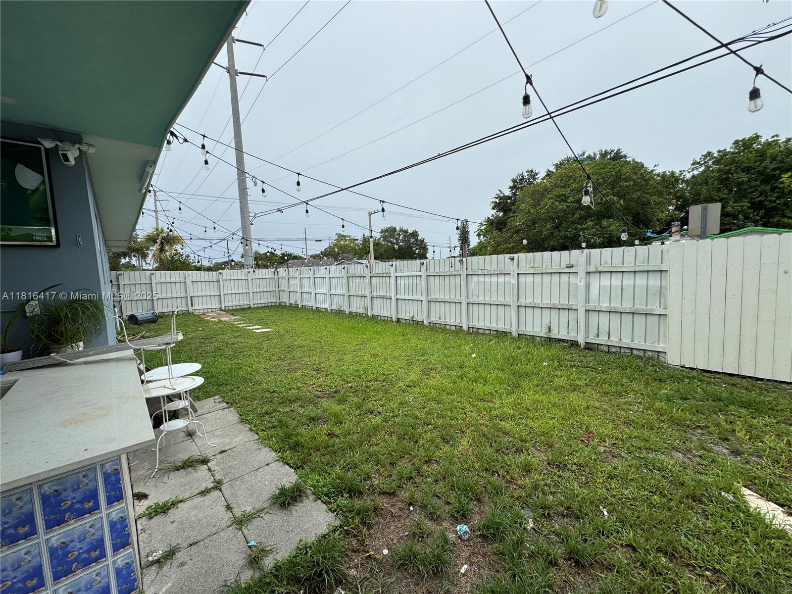 7000 NW 21st Ave
