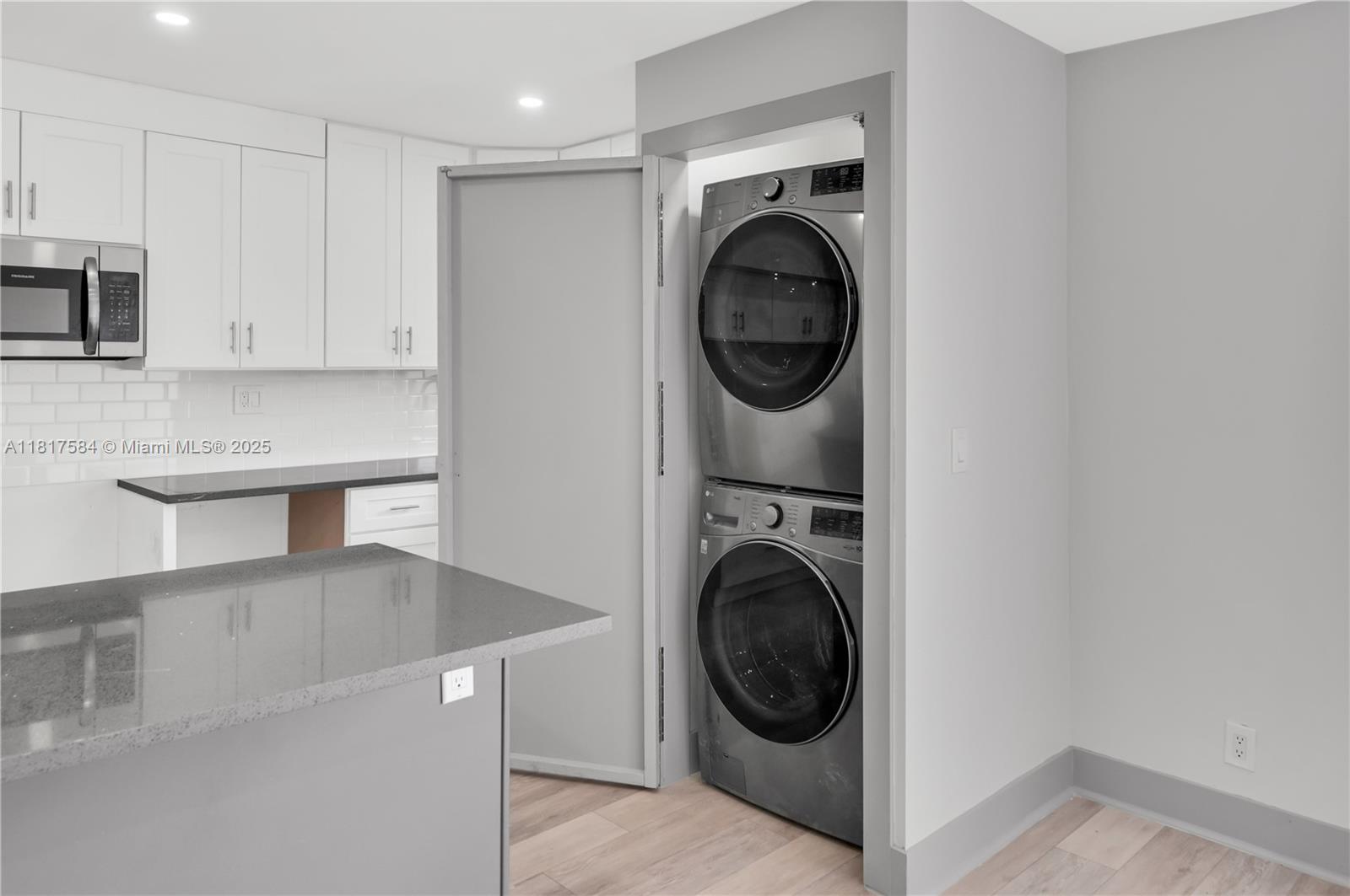 9123 NW 38th Dr # 33