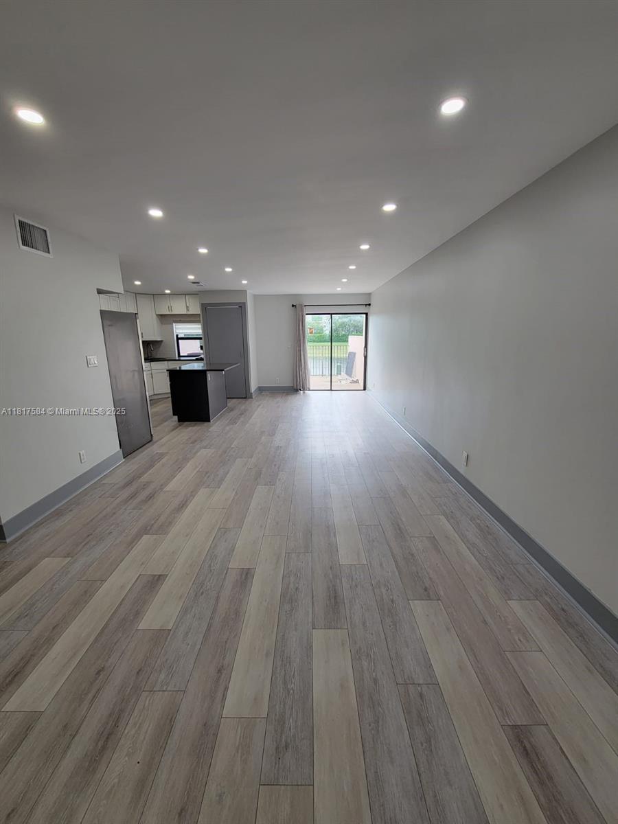 9123 NW 38th Dr # 33