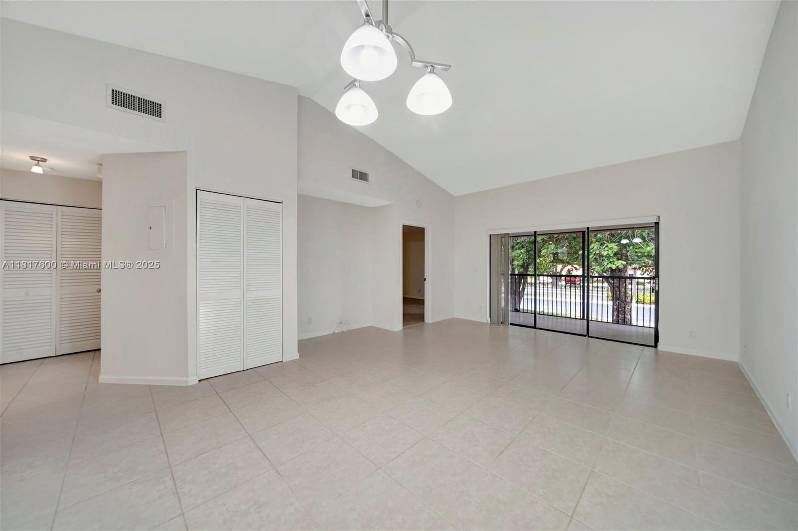 204 Congressional Way # 204