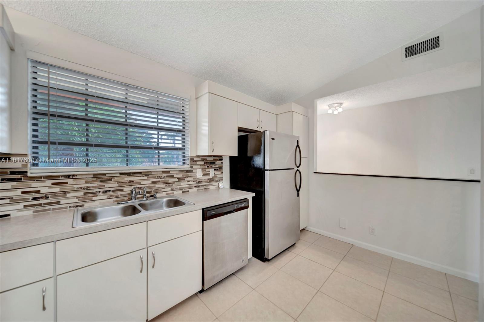 204 Congressional Way # 204