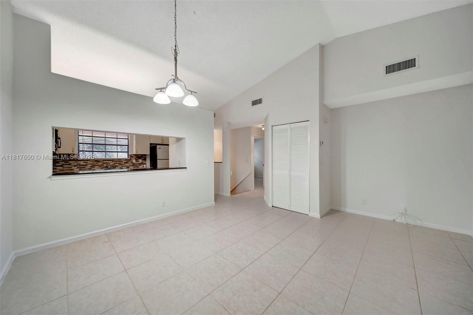 204 Congressional Way # 204