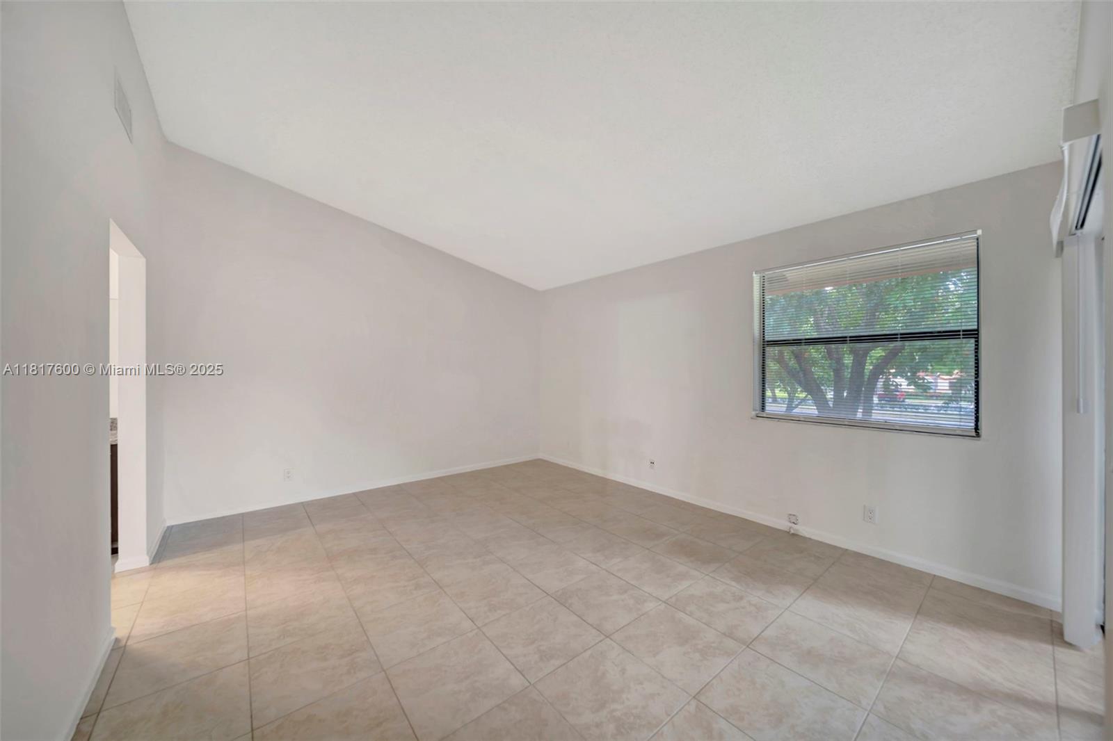 204 Congressional Way # 204