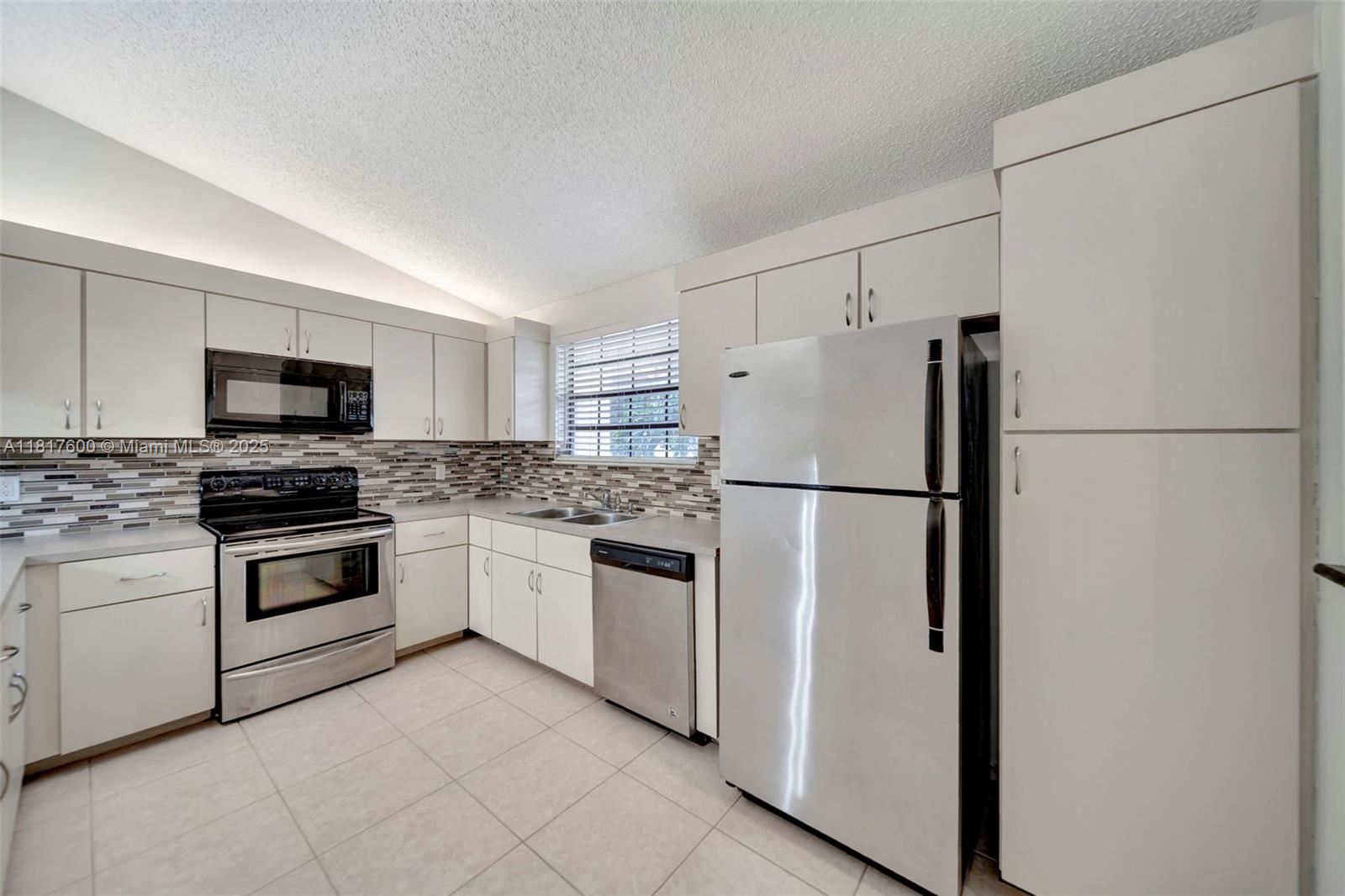 204 Congressional Way # 204