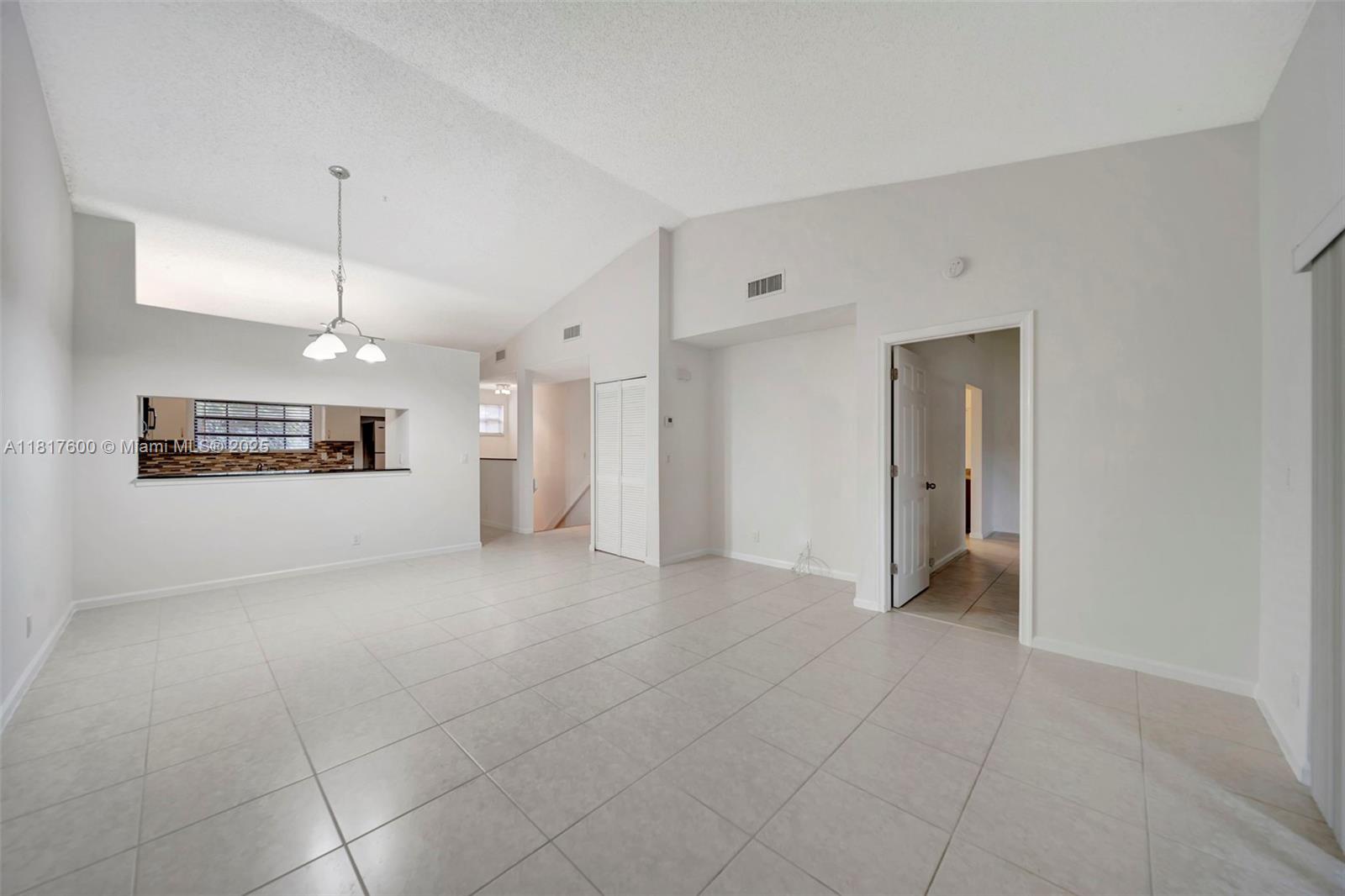 204 Congressional Way # 204
