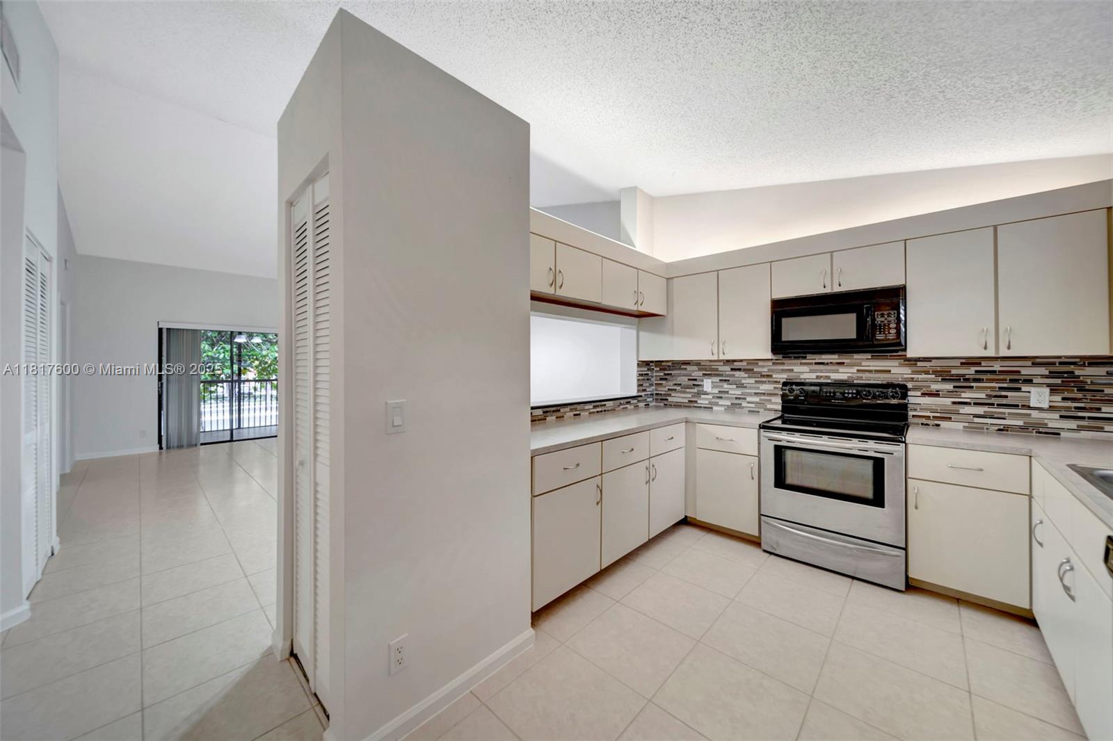 204 Congressional Way # 204