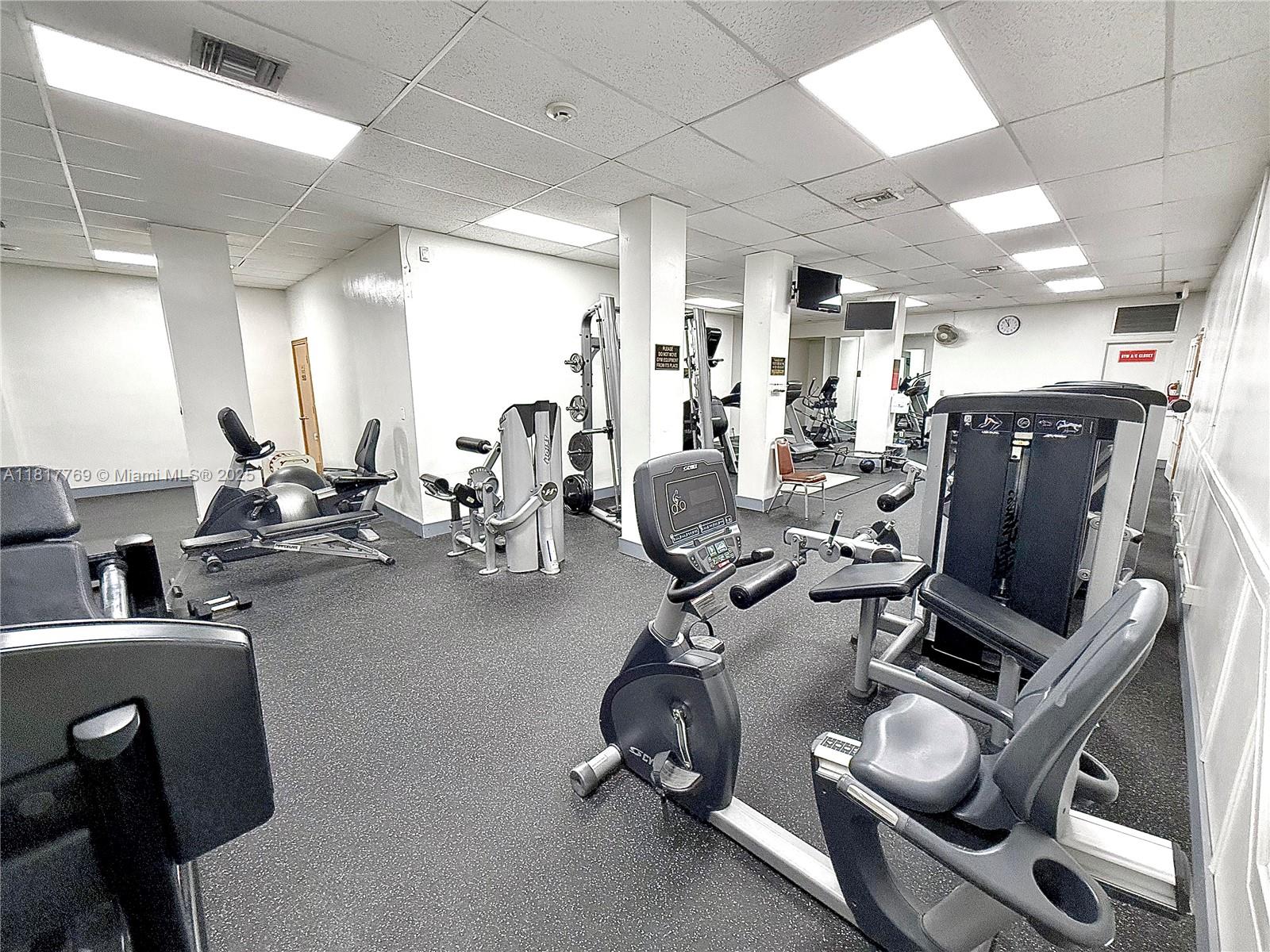 3800 S Ocean Dr # 1011