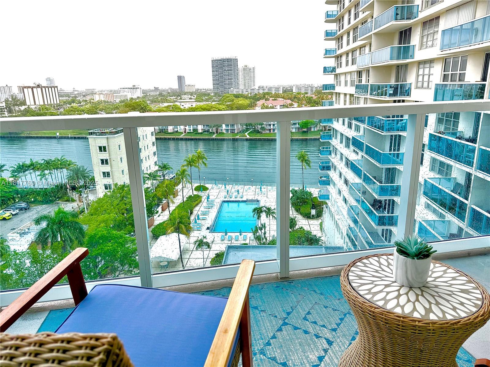 3800 S Ocean Dr # 1011