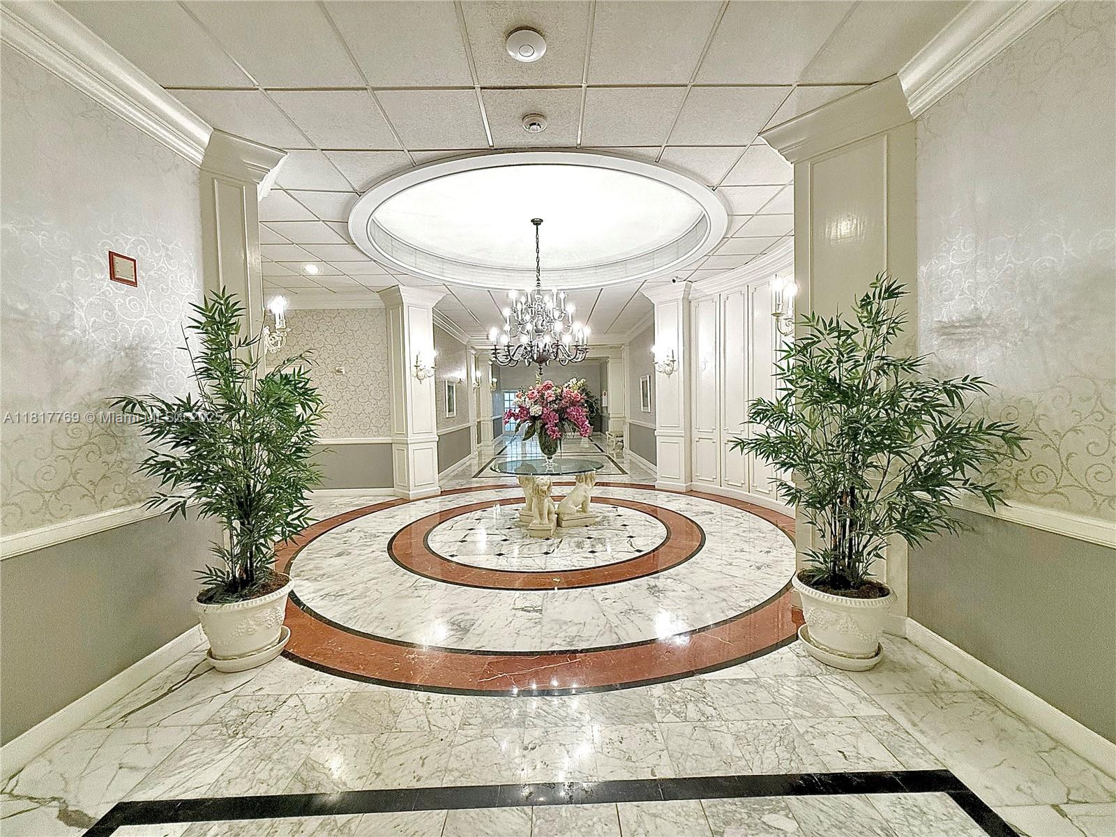 3800 S Ocean Dr # 1011