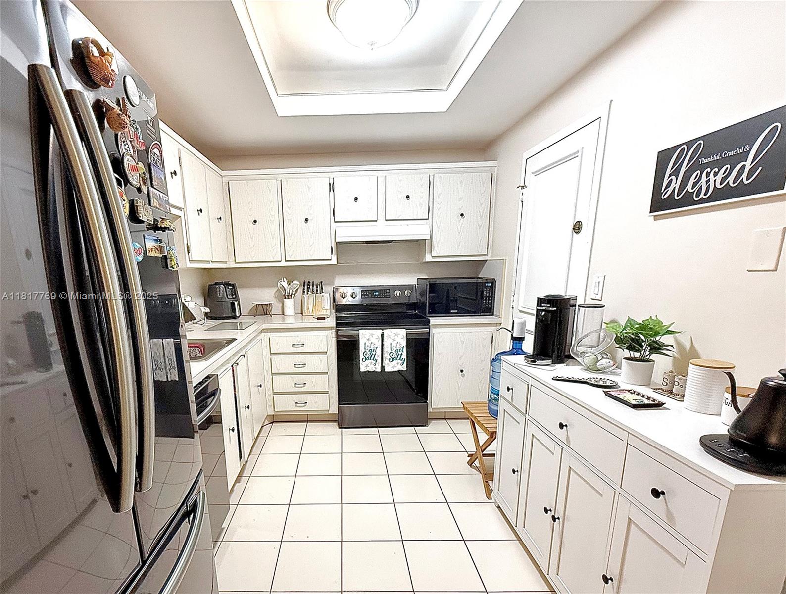 3800 S Ocean Dr # 1011