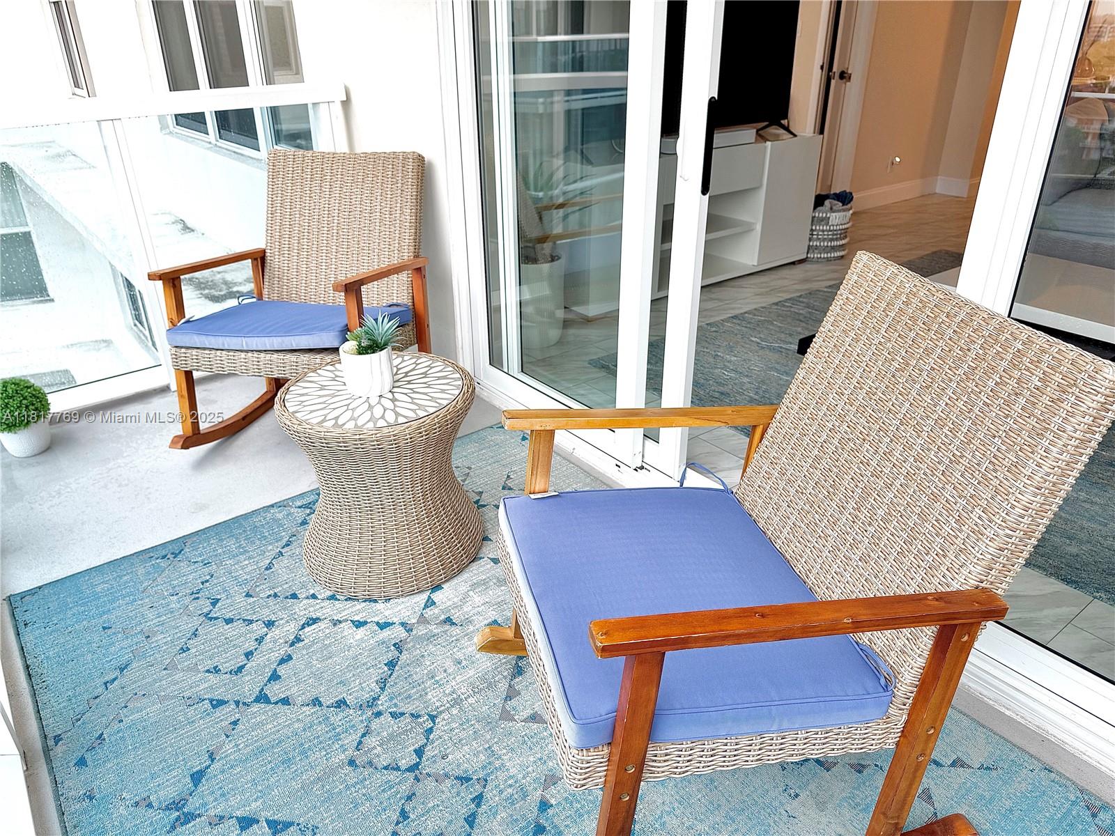 3800 S Ocean Dr # 1011