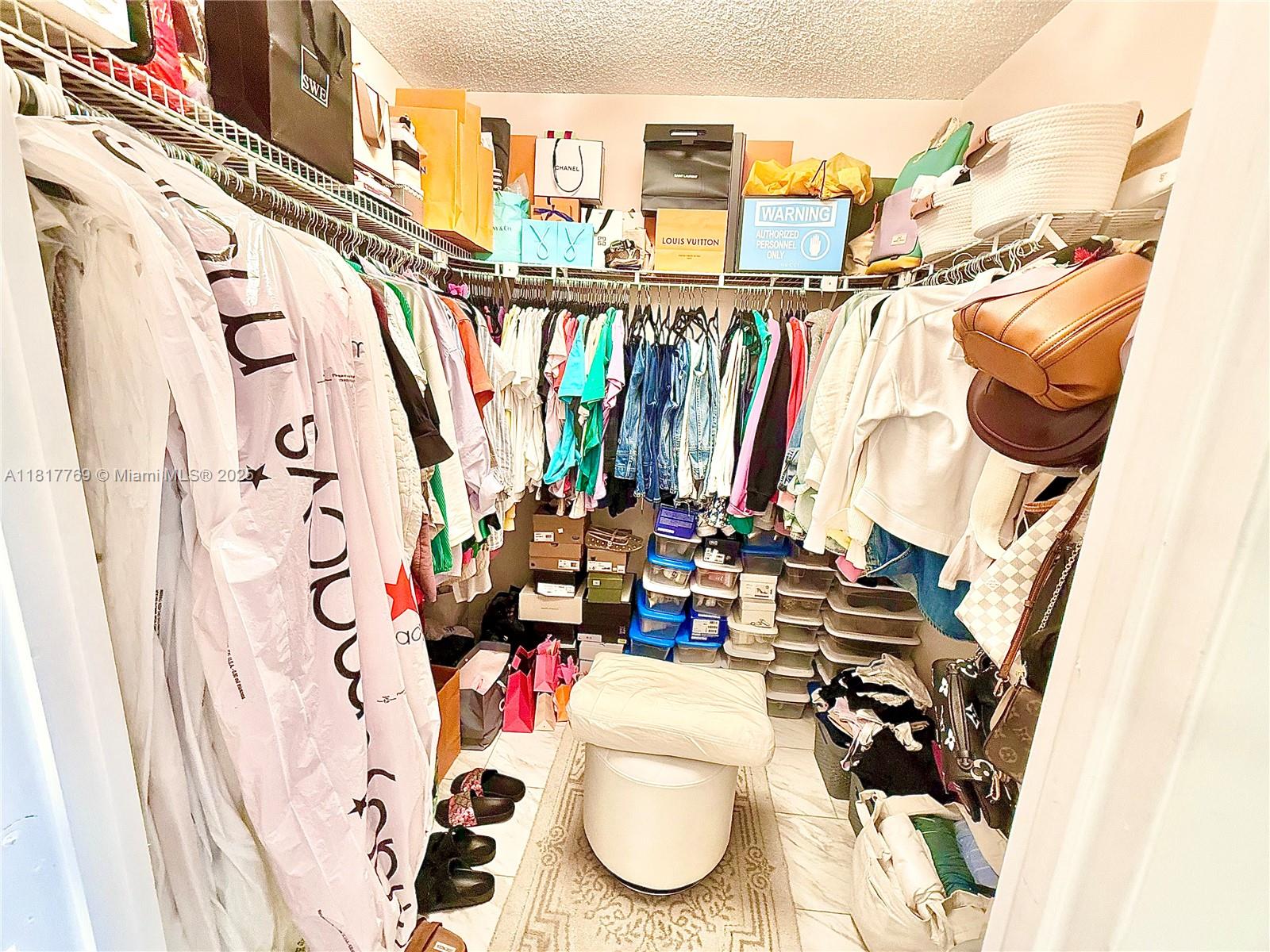 3800 S Ocean Dr # 1011