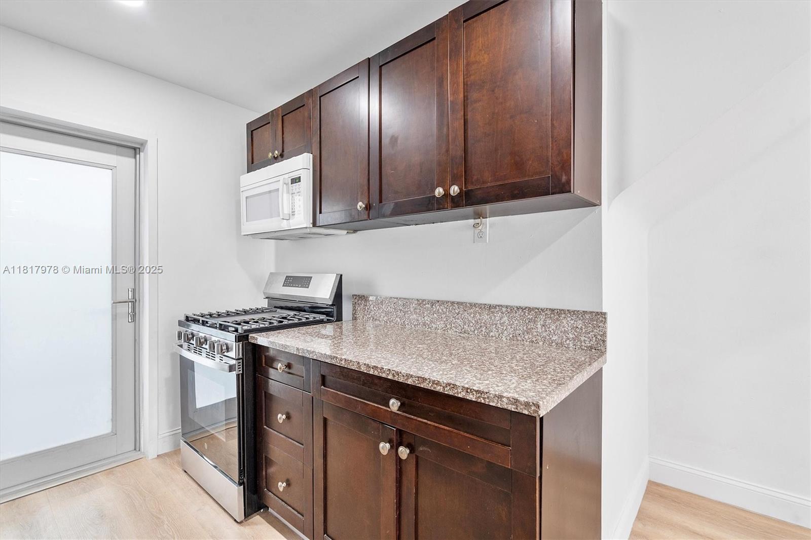 2250 Bay Dr # 2