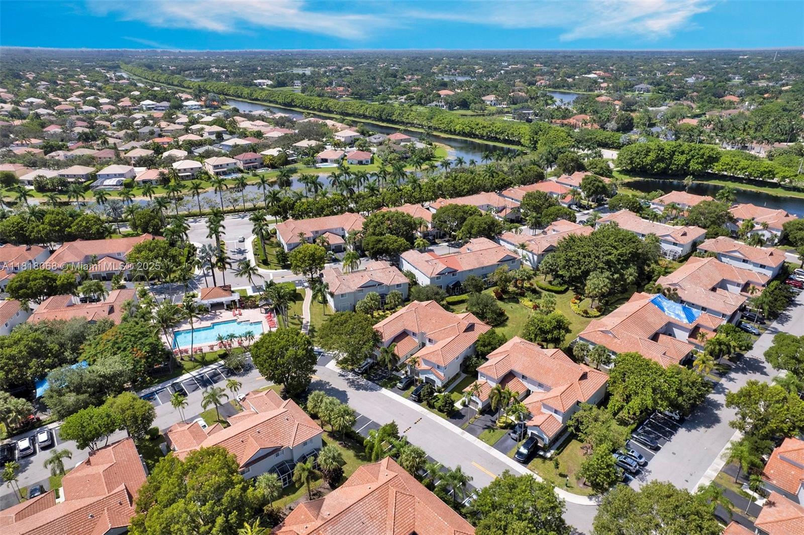 3905 San Simeon Ln