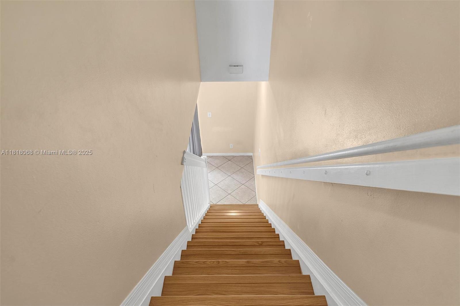 3905 San Simeon Ln