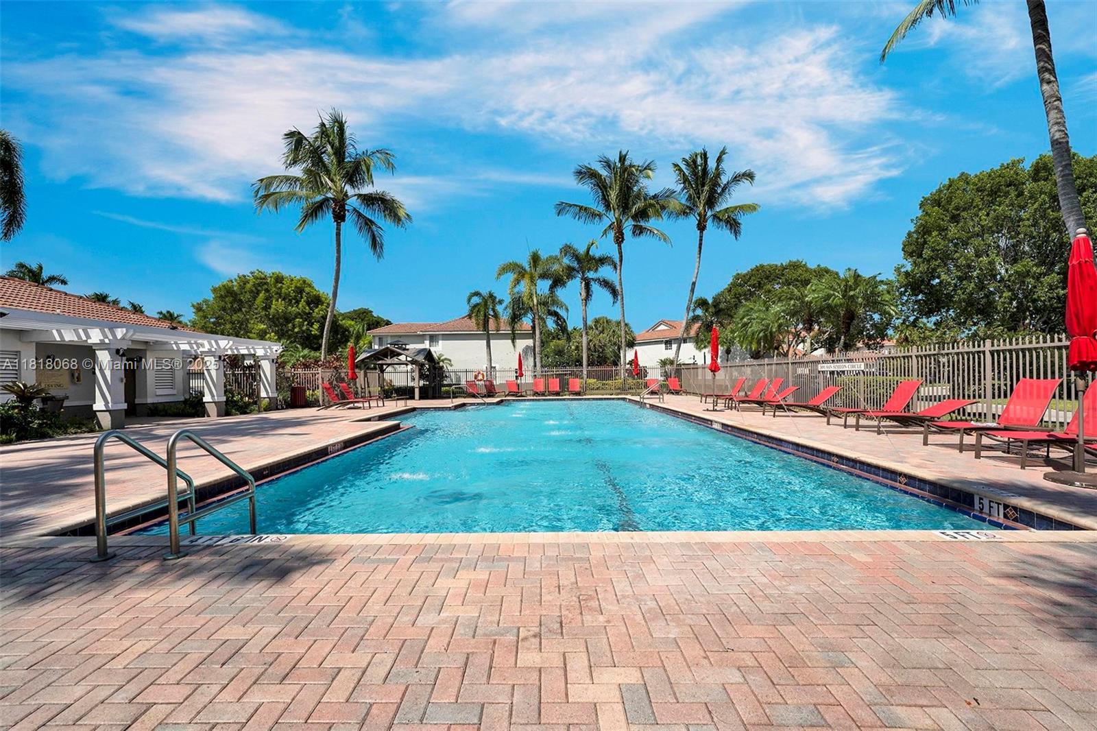 3905 San Simeon Ln