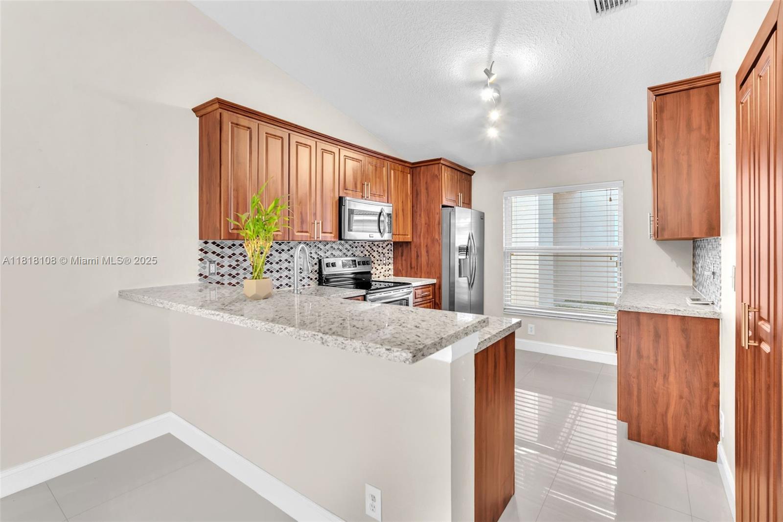 3016 SW 179th Ave