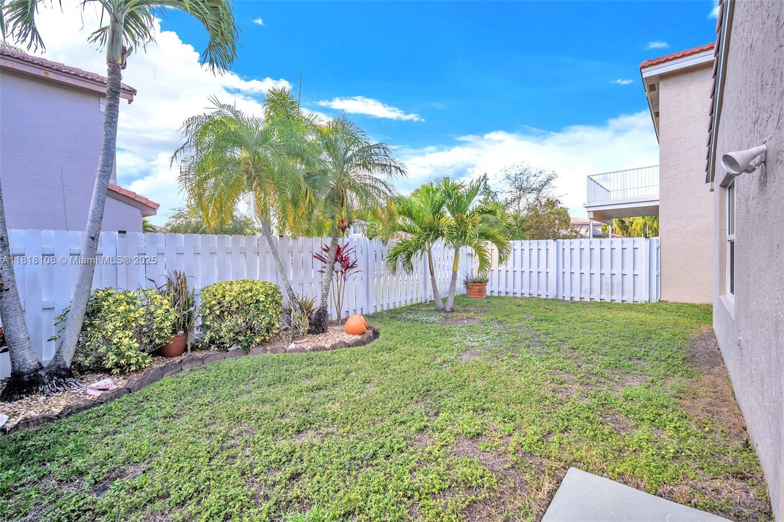 3016 SW 179th Ave