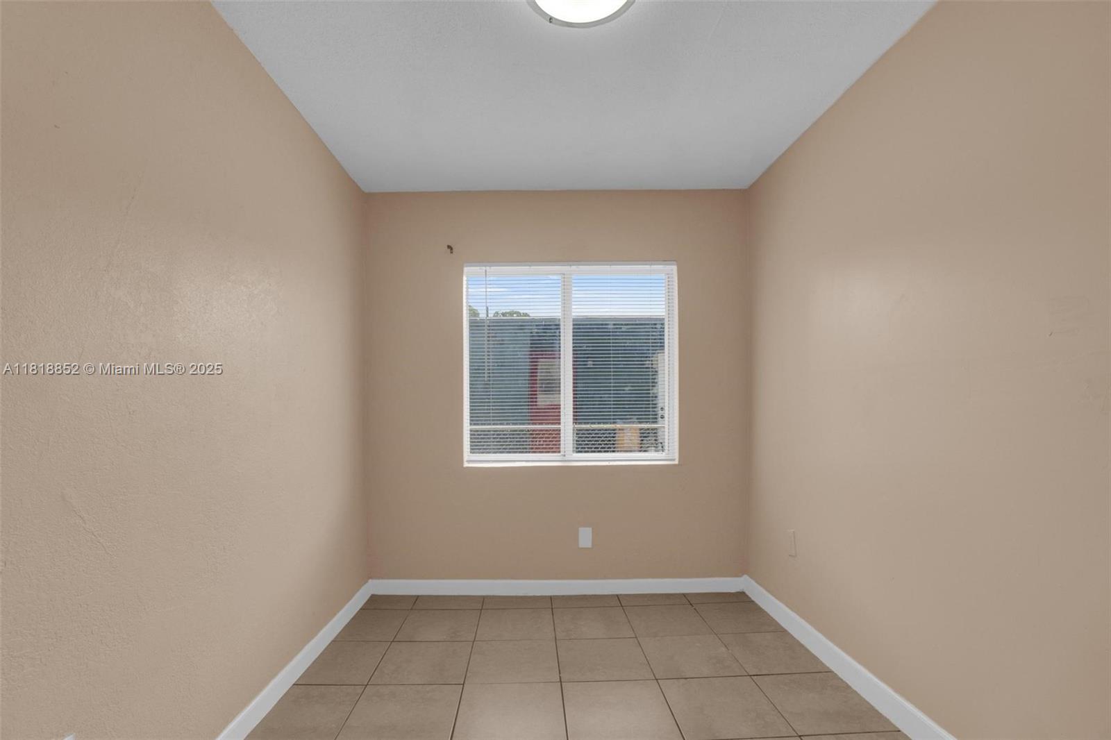 2201 NW 7th Ct